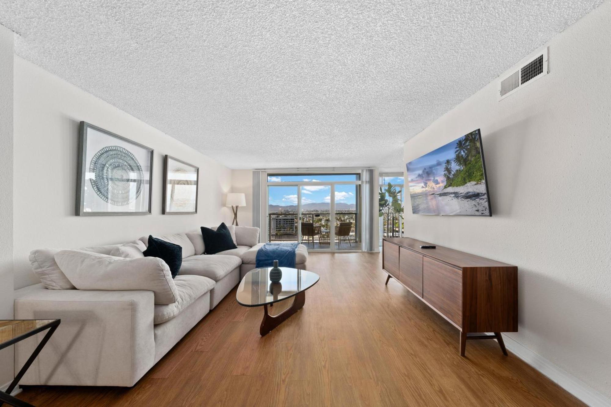 Garnet Glow Full Ocean And Venice View 3br