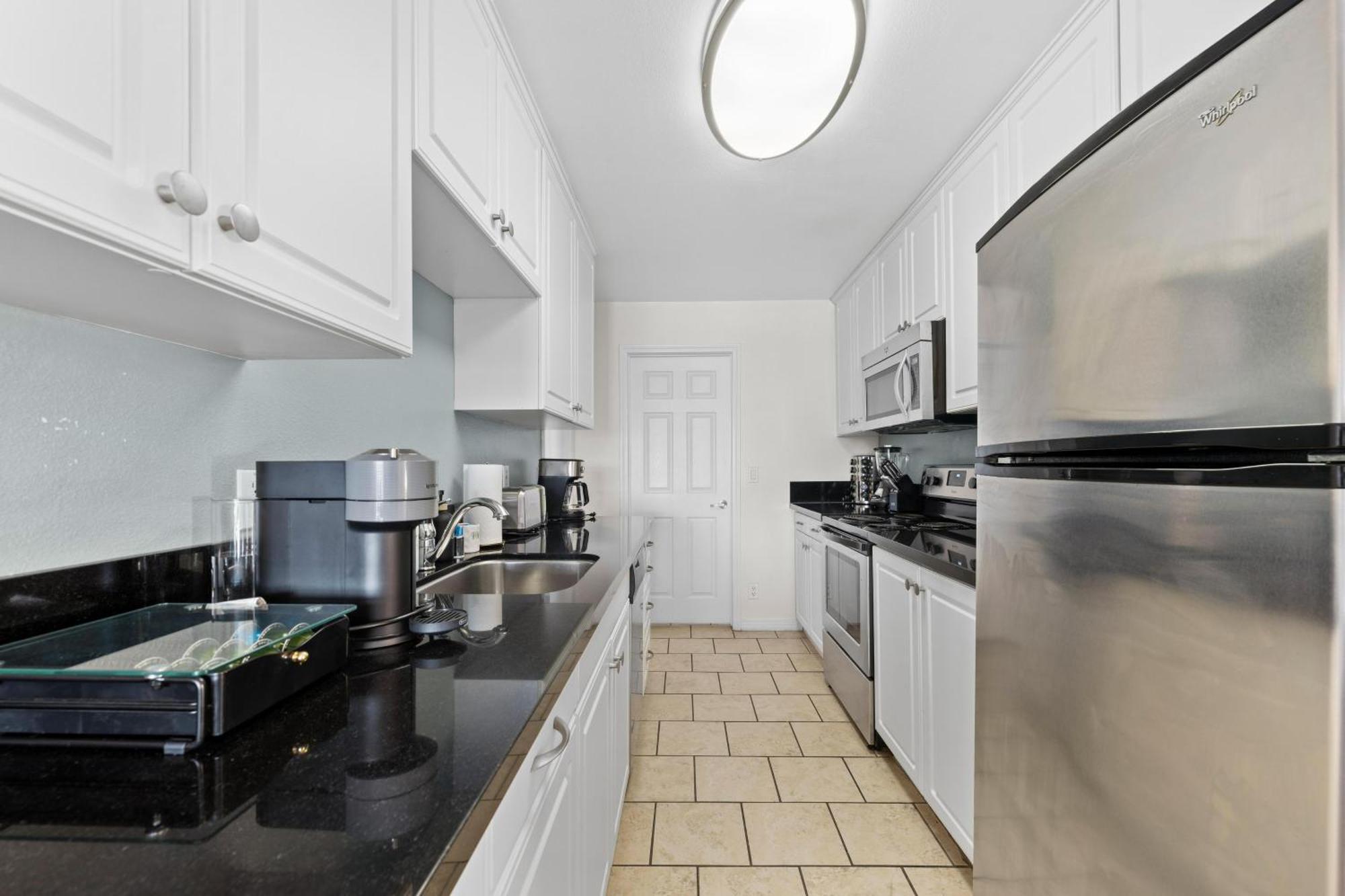 Apartment Garnet Glow Full Ocean And Venice View 3br Los Angeles