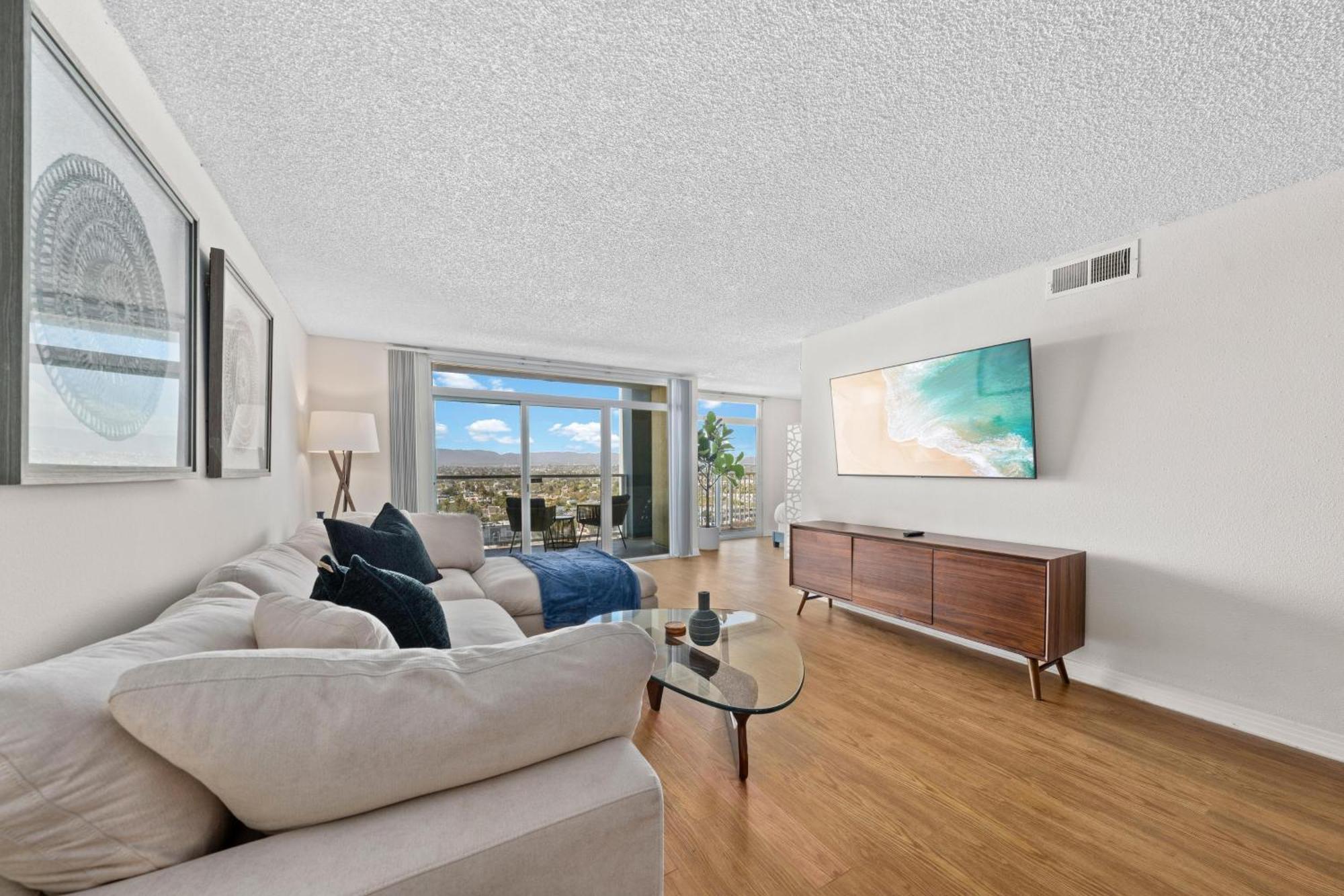 Garnet Glow Full Ocean And Venice View 3br