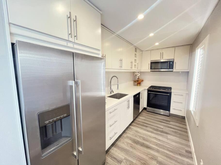 Nightly Modern 1 Bed 12a