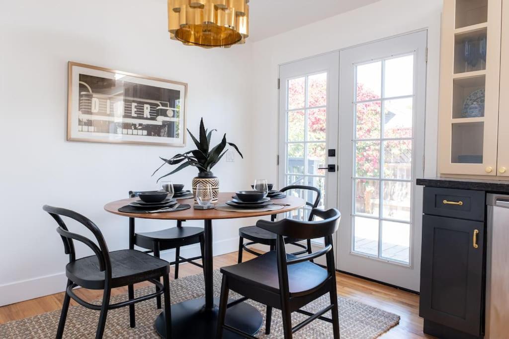 Sunny And Stylish 4be 2ba Venice Oasis Apartment *