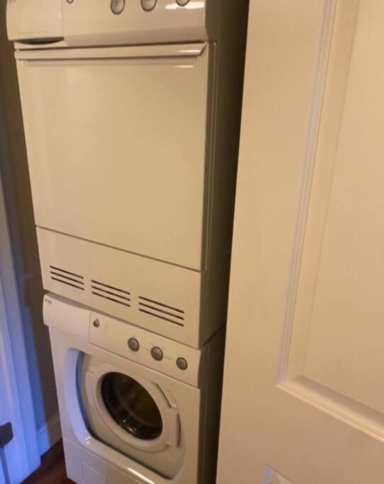 Mdr 2 Bd 2ba Oasis Poolview,spa,gym * Los Angeles