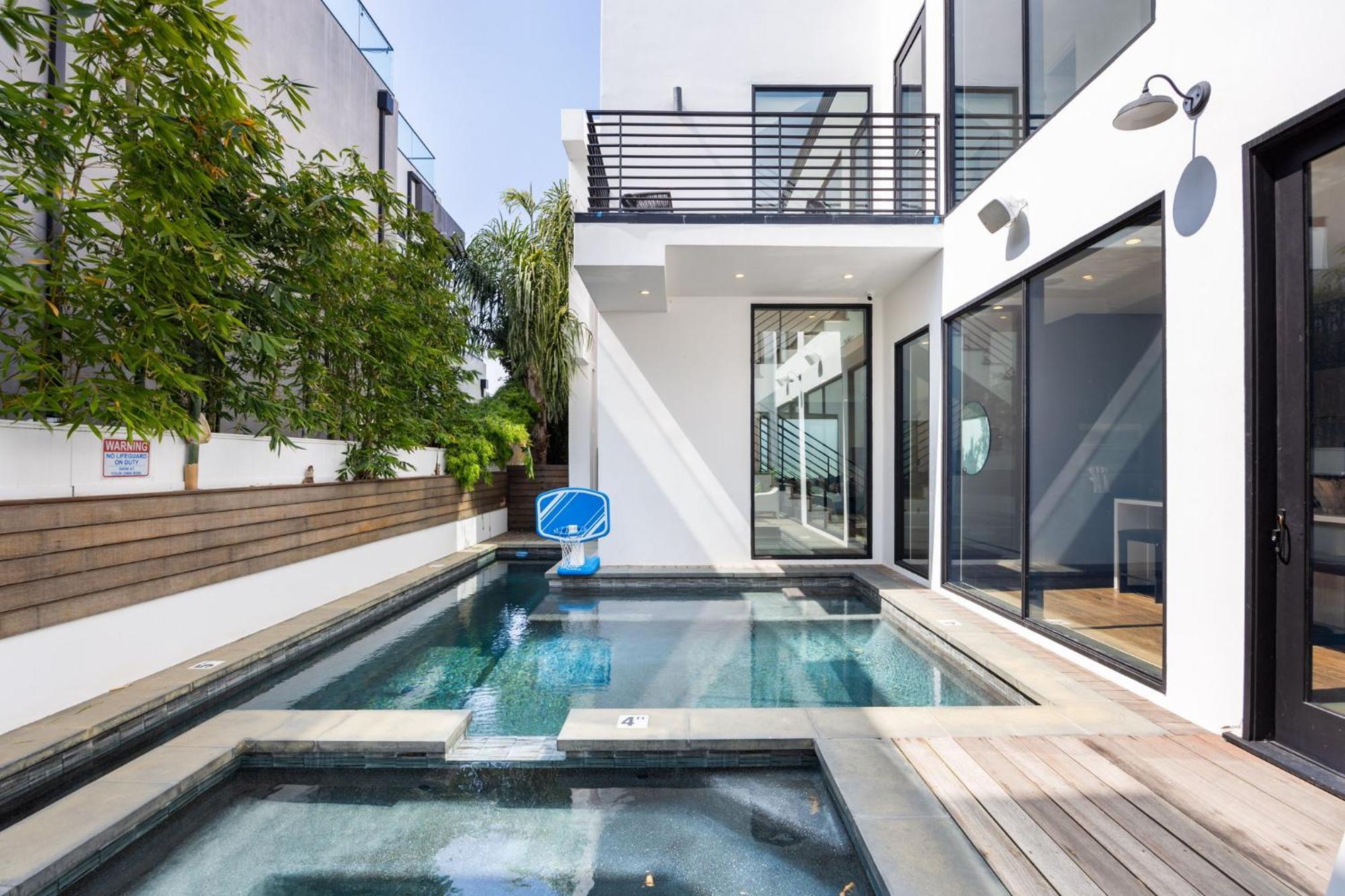 Holiday home The Palms Pad - 5 Min From - Golf,arcade,sauna Los Angeles