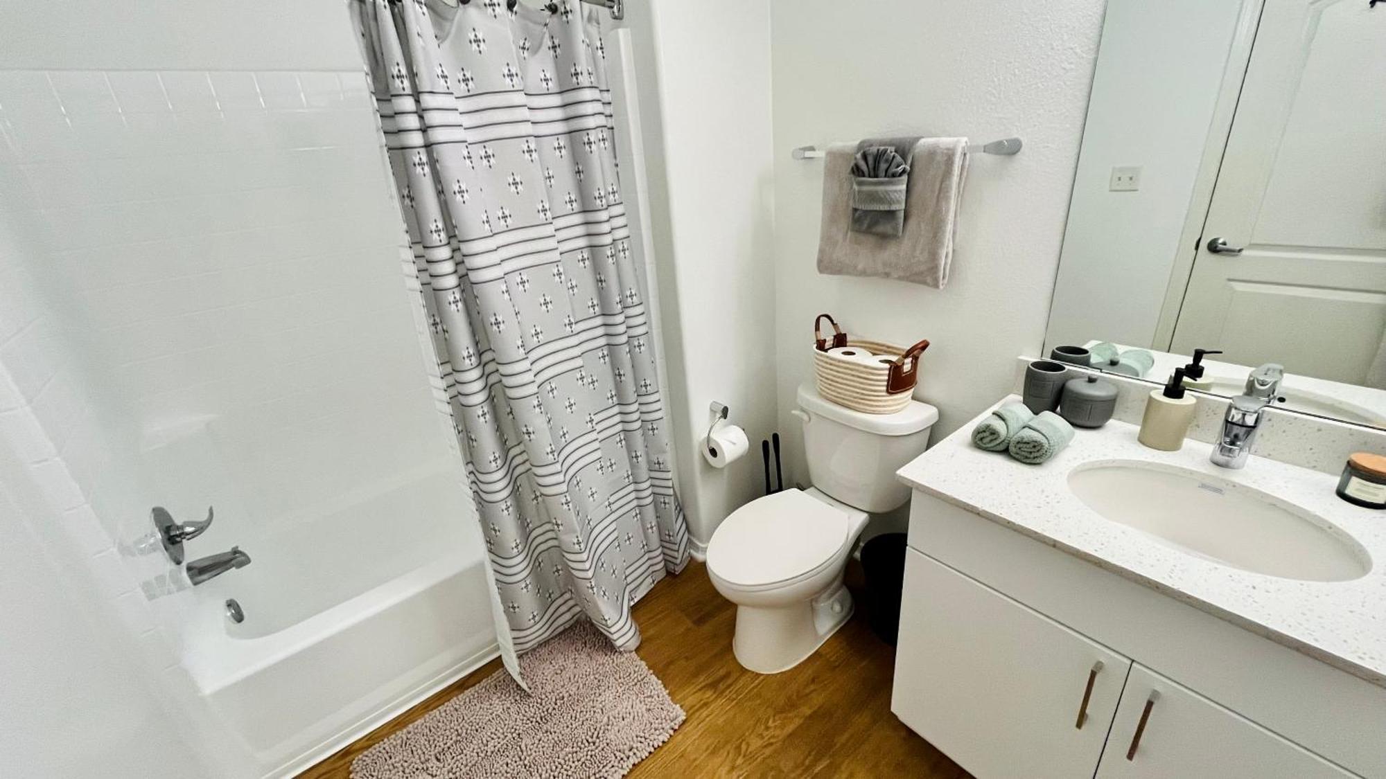 Private Elegant Escape In Marina Del Rey Guest house Los Angeles