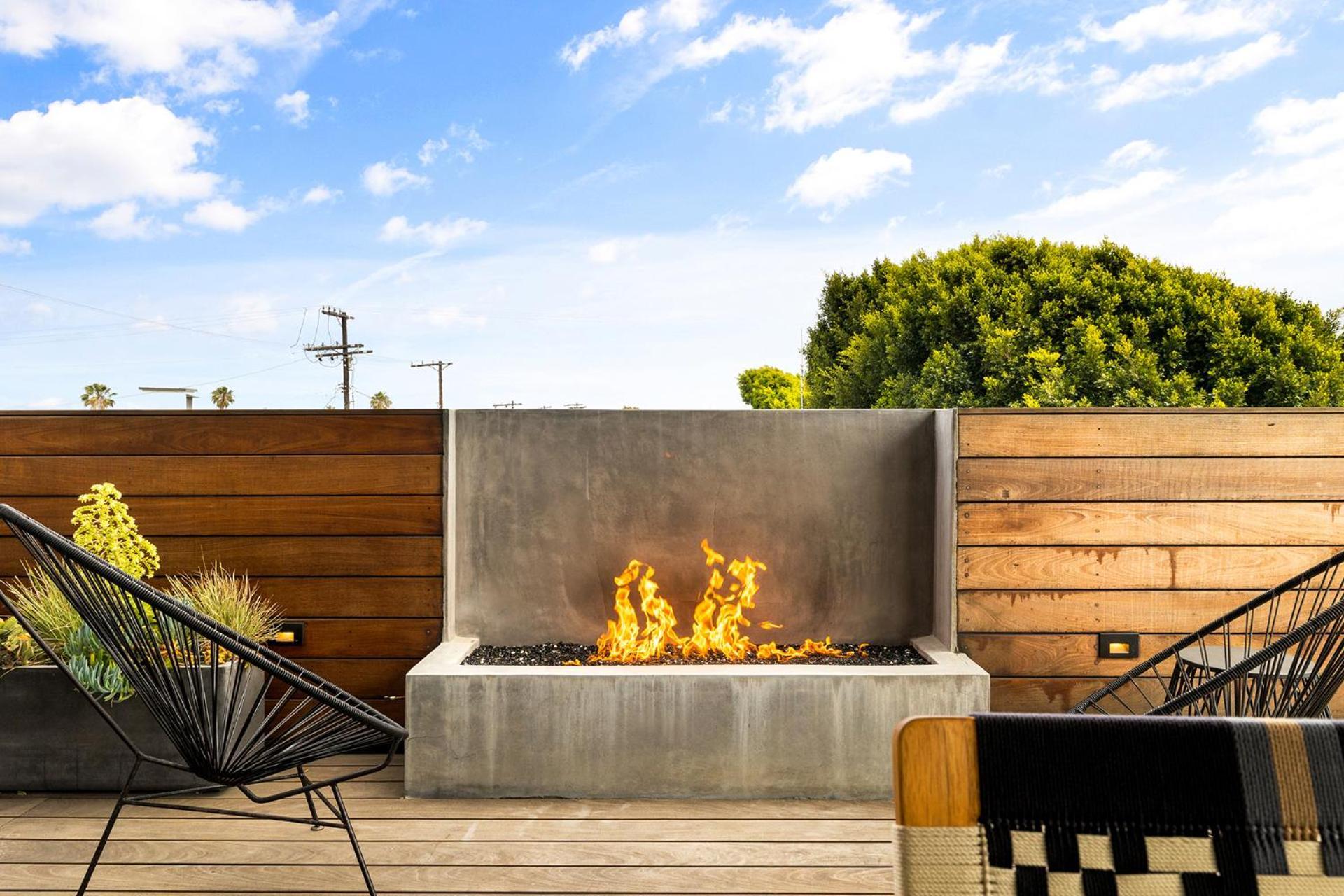 Venice Rooftop 5bd 4 Bt Steps From The Beach