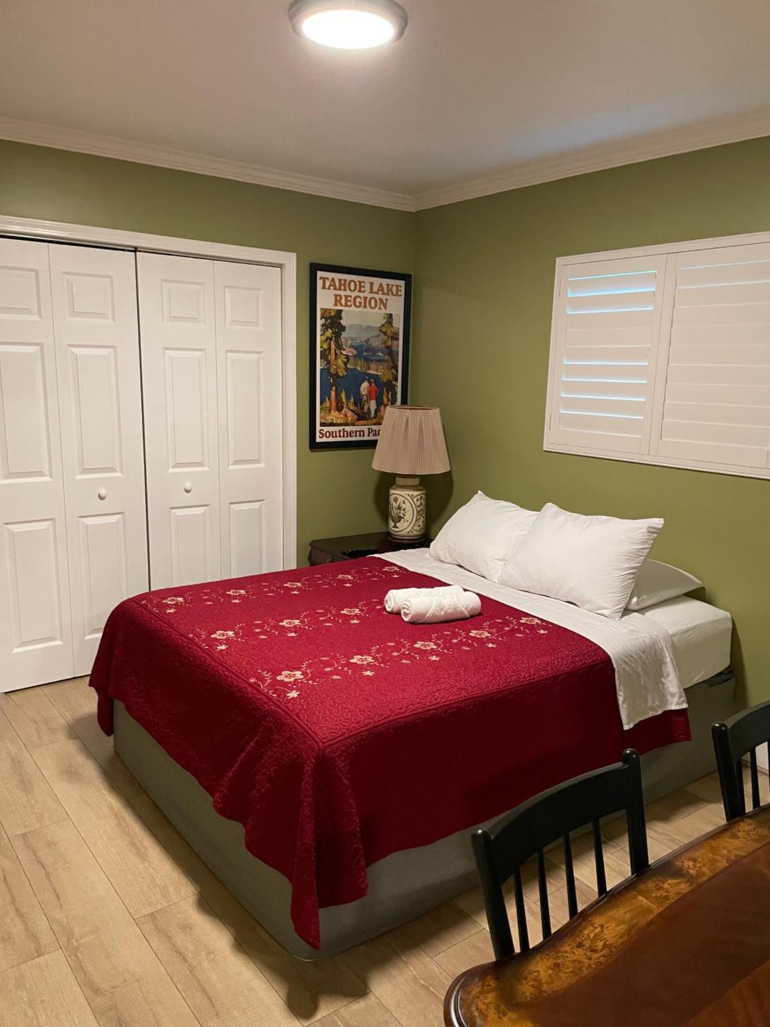 Hospedagem domiciliar Small Private In With Free Strong Wifi!!!