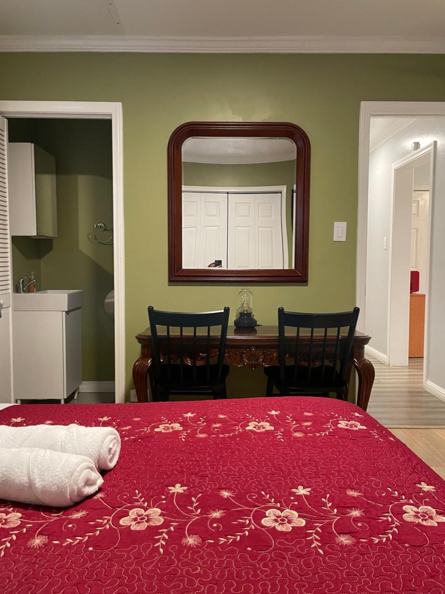 Hospedagem domiciliar Small Private In With Free Strong Wifi!!!