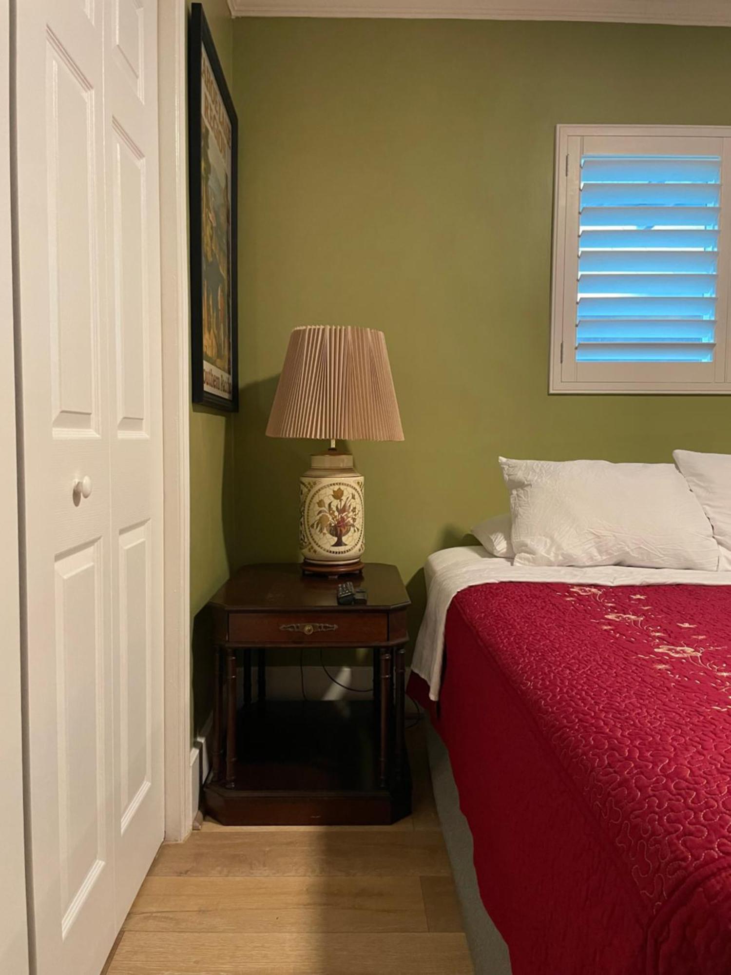 Small Private In With Free Strong Wifi!!! * Los Angeles
