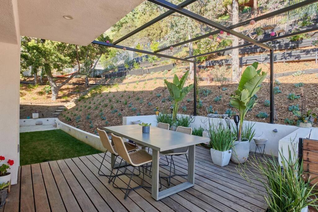 Holiday home Luxe In Hollywood Hills- Modern Oasis, Pool 5 Min To Sunset Los Angeles