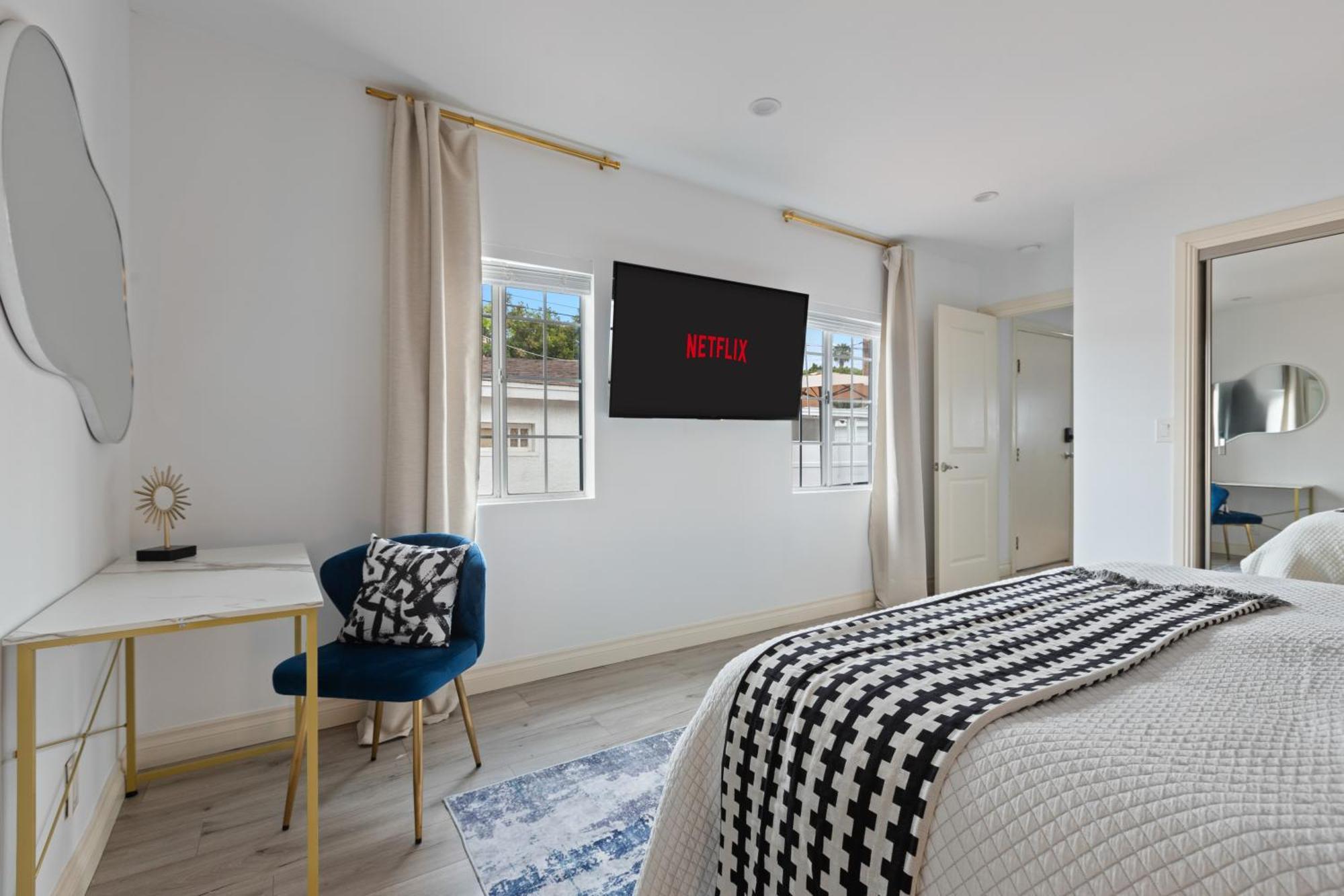 Luxury Oasis In Culver City! Free Parking And Jacuzzi *
