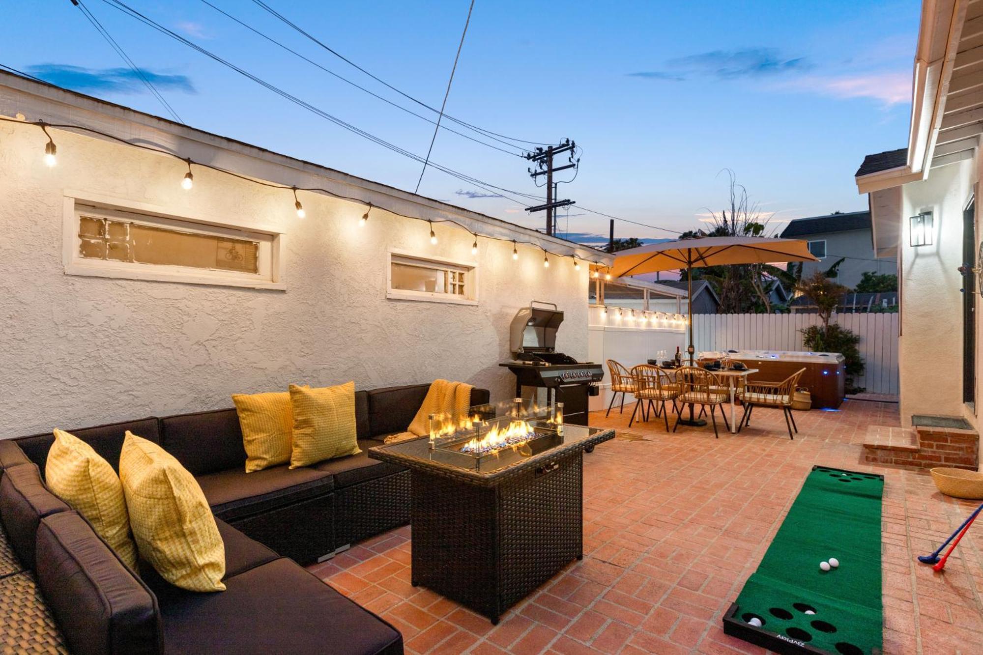 Luxury Oasis In Culver City! Free Parking And Jacuzzi Villa *