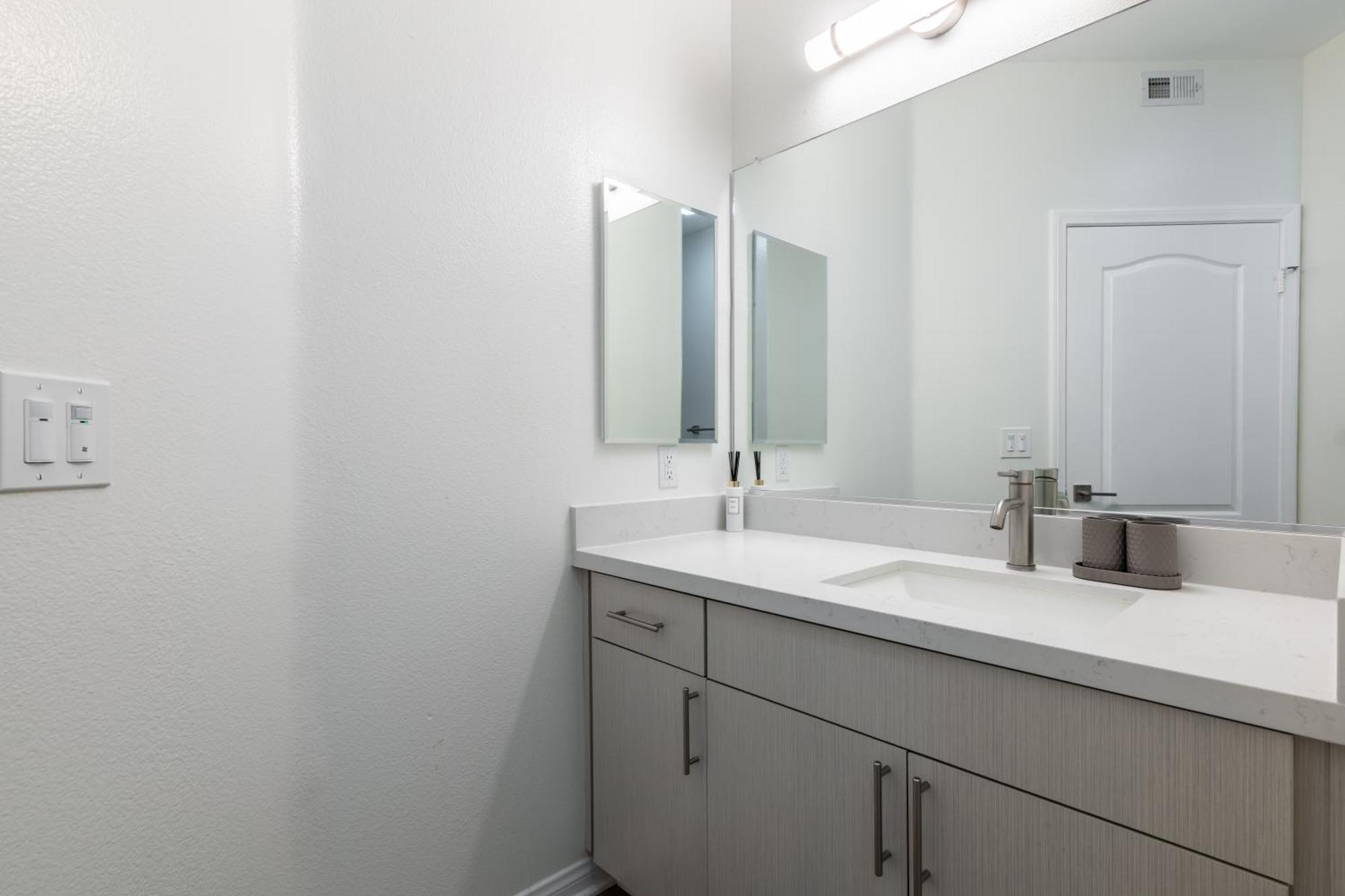 Cozy 2bd Retreat In Marinadelrey!free Parking&pool *