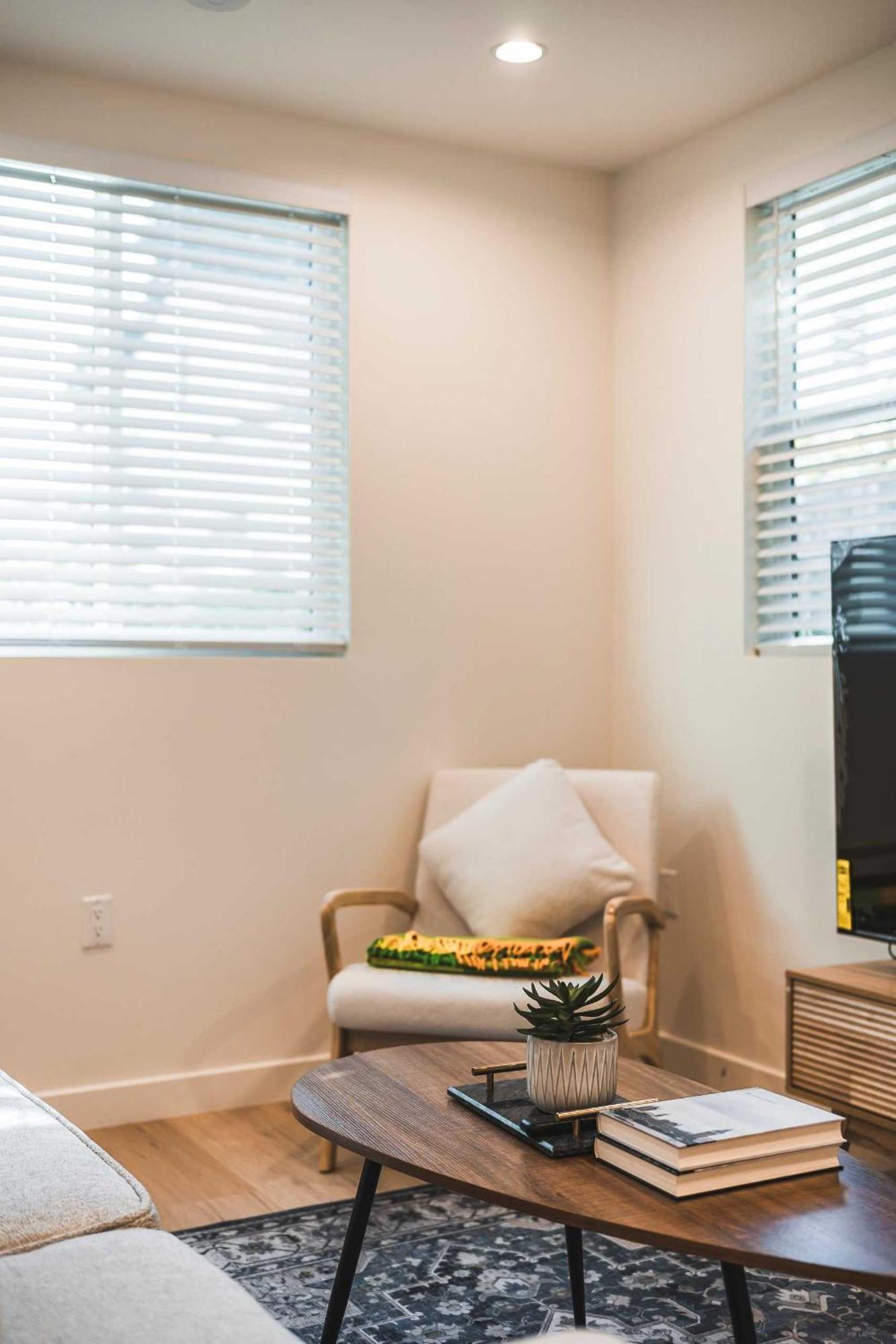 Holiday home Family Friendly Retreat W Luxury Amenities Los Angeles