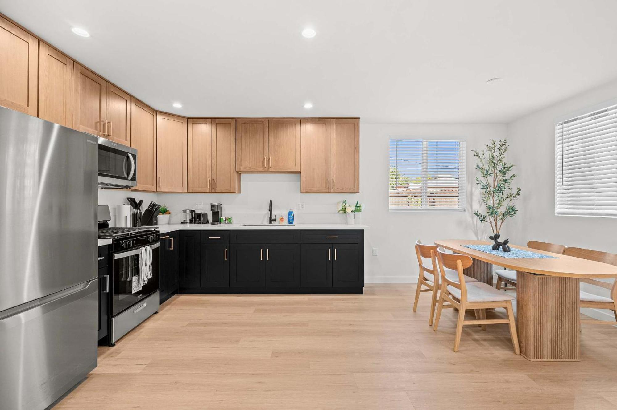 Family Friendly Retreat W Luxury Amenities Holiday home