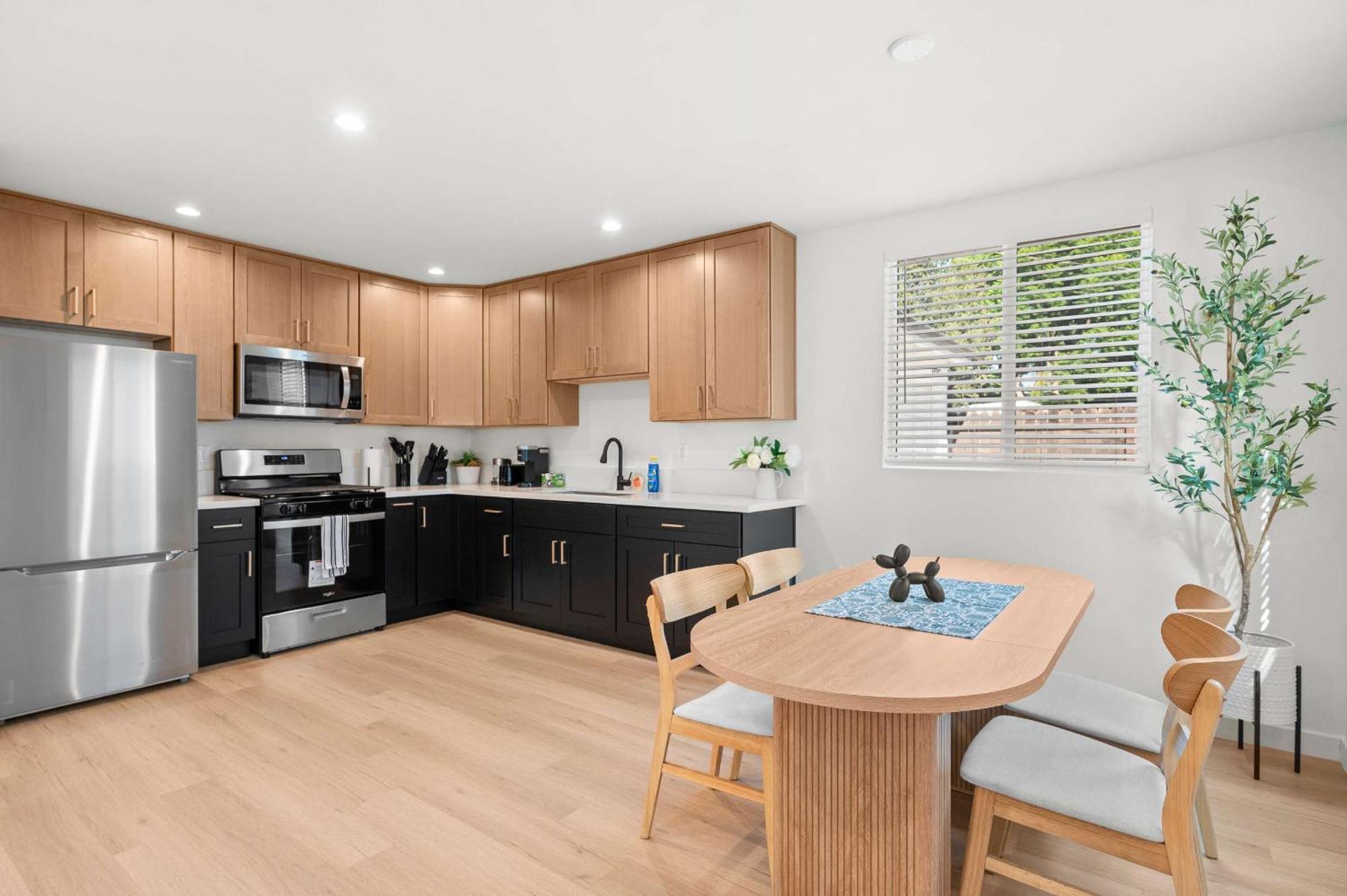 Family Friendly Retreat W Luxury Amenities * Los Angeles