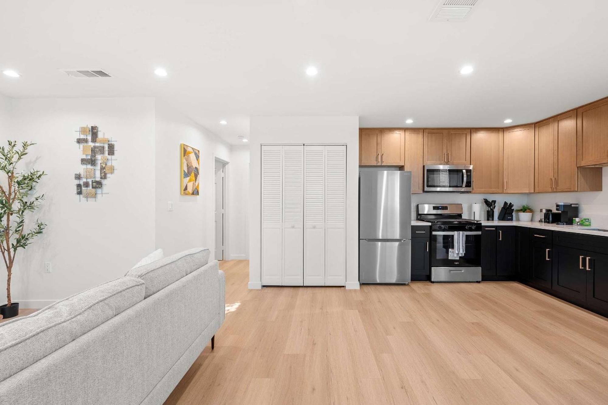 Holiday home Family Friendly Retreat W Luxury Amenities Los Angeles