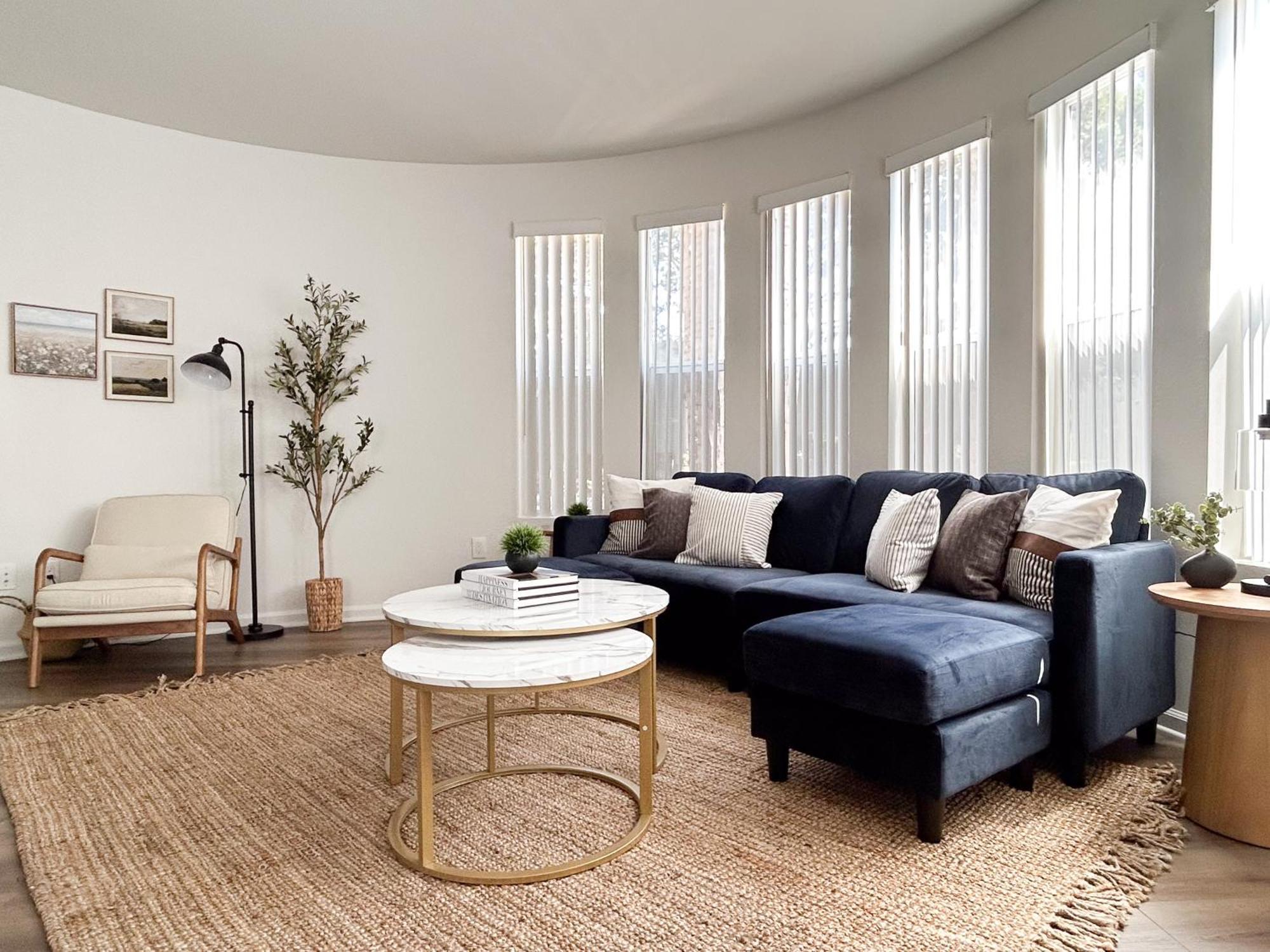 Lux 3bd 2ba With Pool And Gym Near Venice