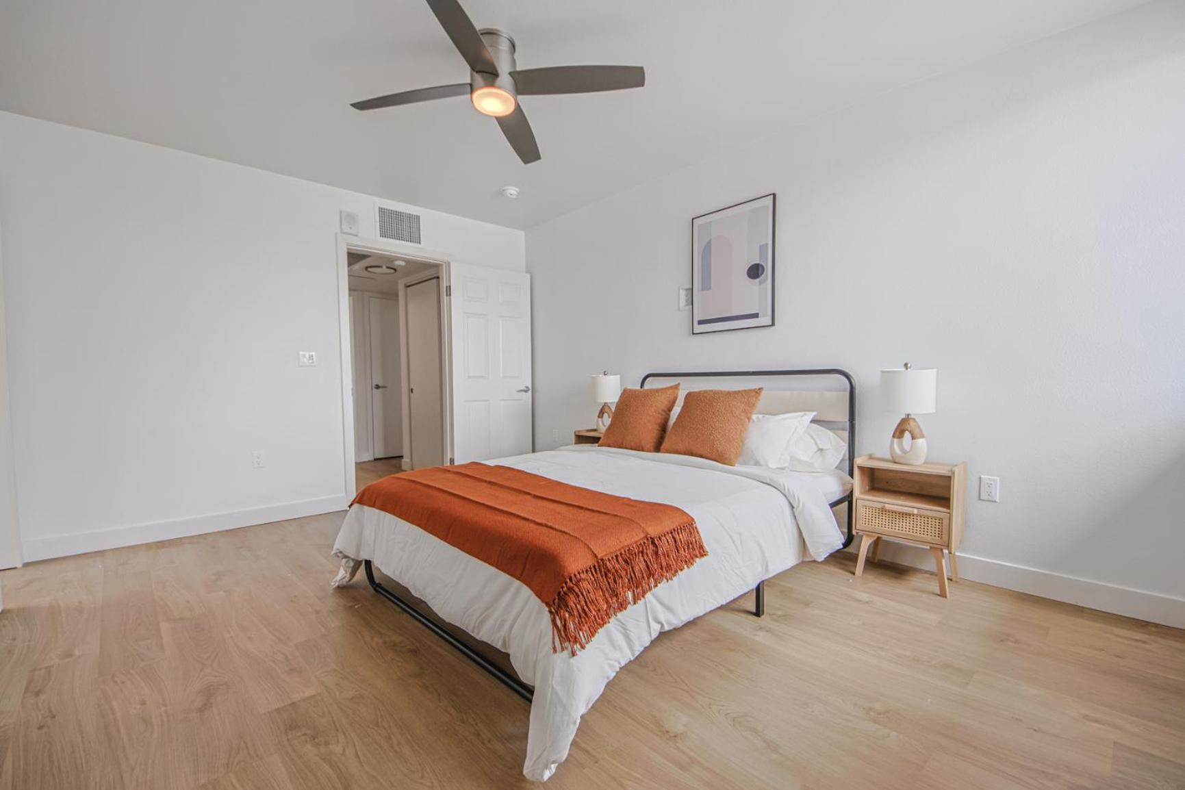 Apartment Bright & Airy 2 Bed 2 Bath Haven *