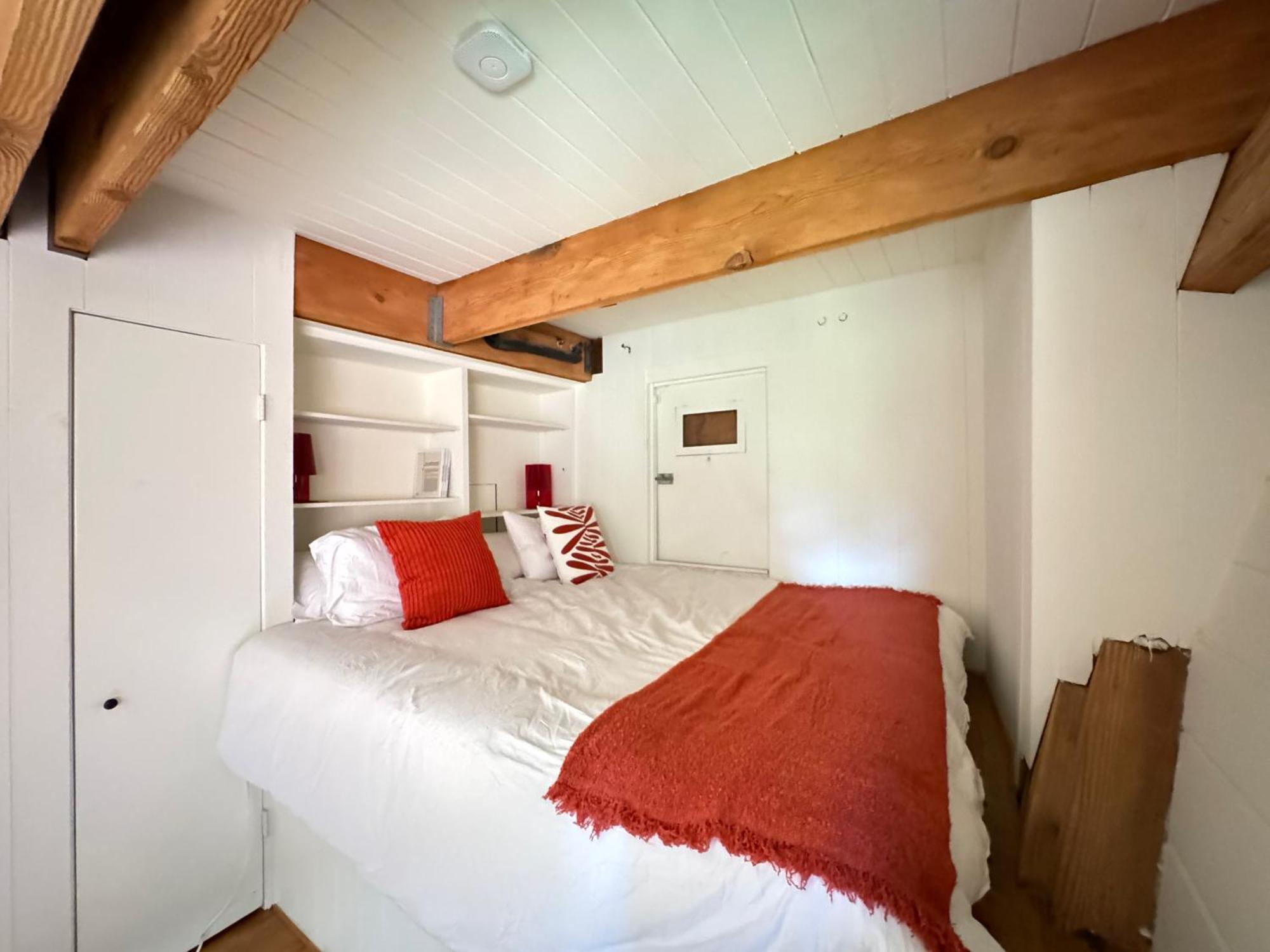 Holiday home Iconic Gesner Boat House With View Of The Hollywood Sign Los Angeles