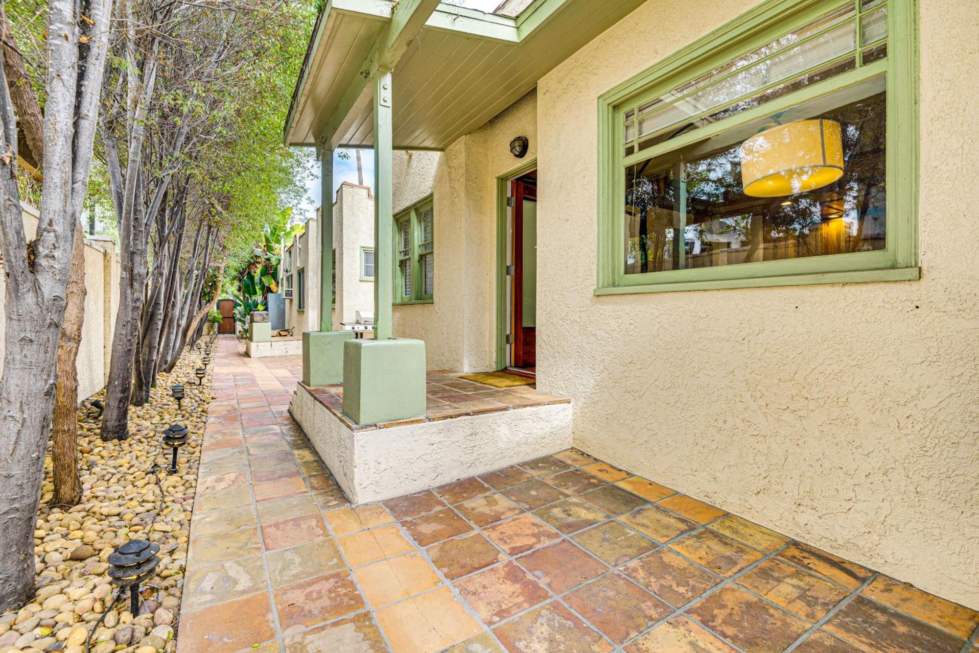 Walk To Abbot Kinney Tranquil In Venice! Holiday home Los Angeles