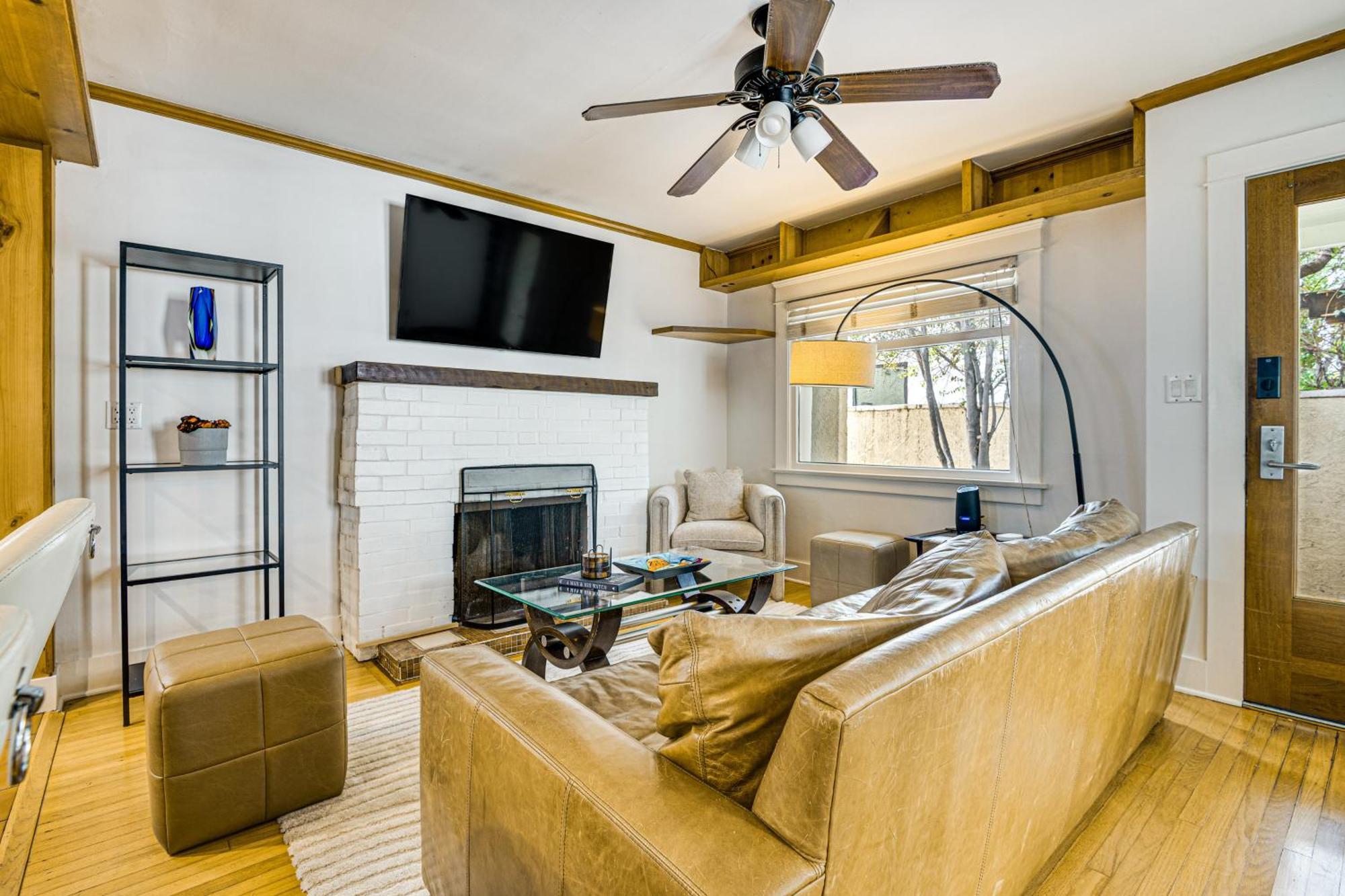 Walk To Abbot Kinney Tranquil In Venice! Holiday home *