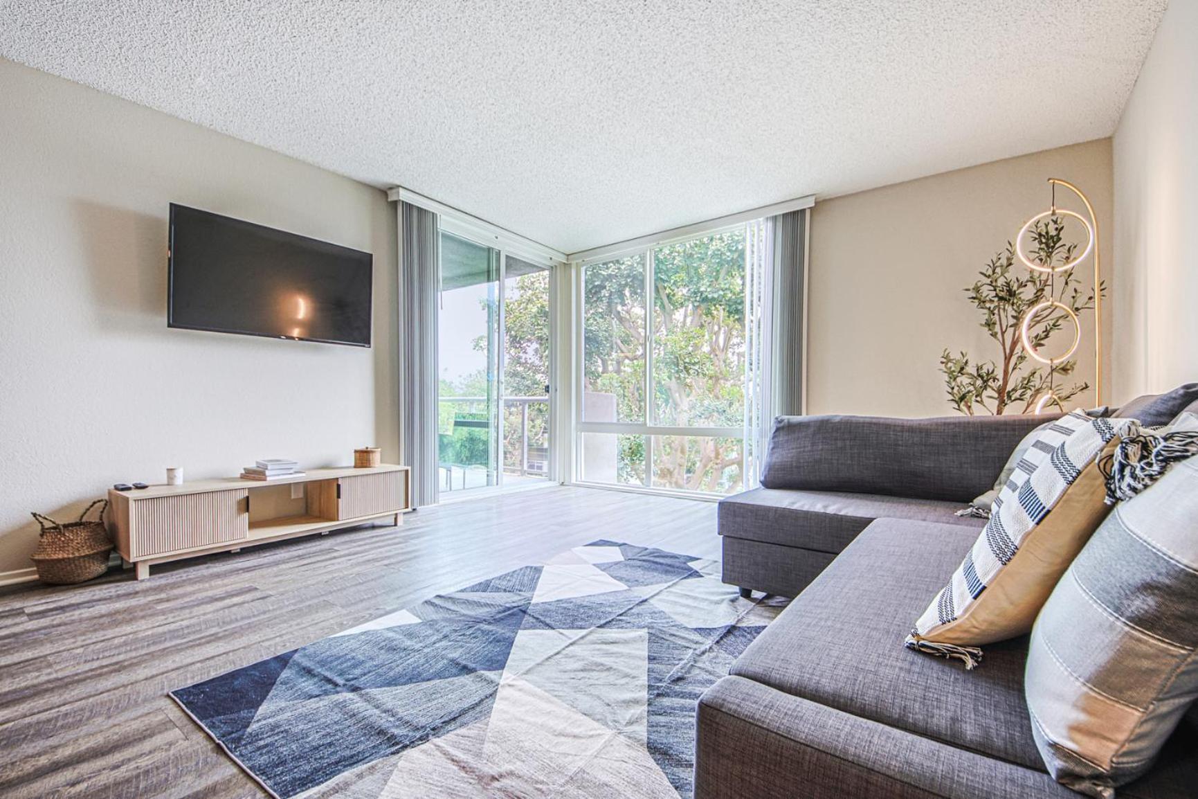 Stylish And Bright 1bdr In Marina Del Rey For 3 Pax Los Angeles