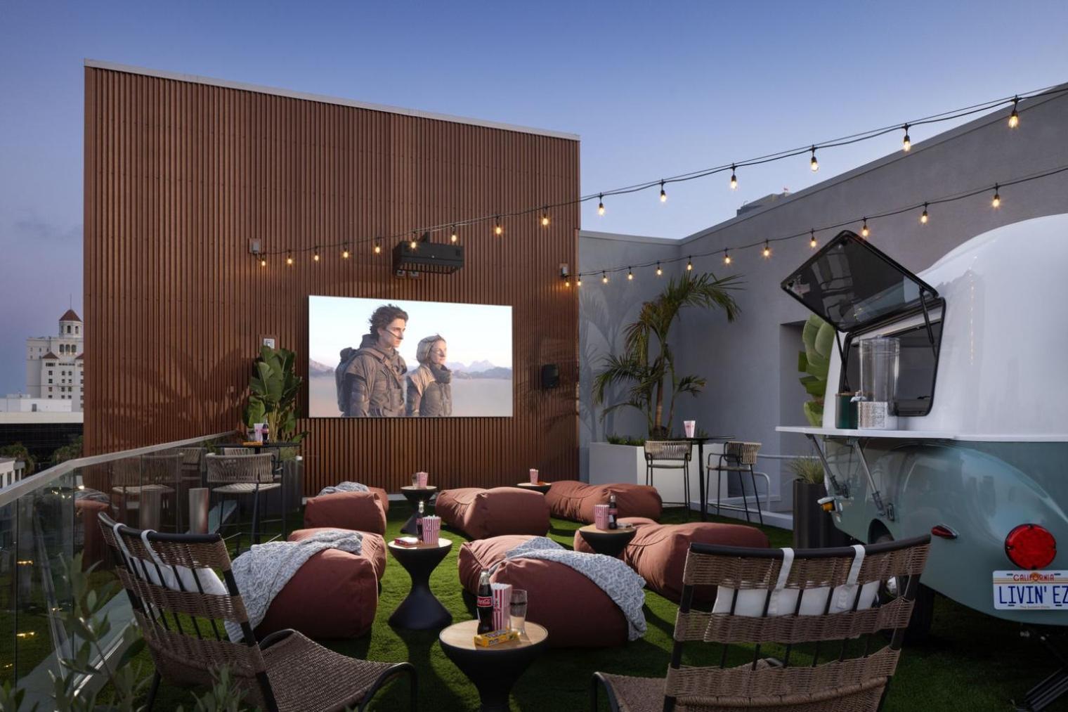 Blueground Long Pool Gym Nr Lax-1263 Los Angeles