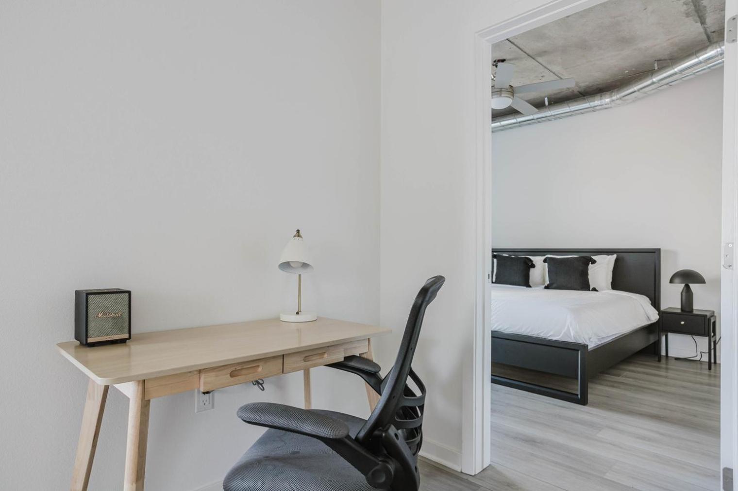 Blueground Long Pool Gym Nr Lax-1263 Apartment Los Angeles