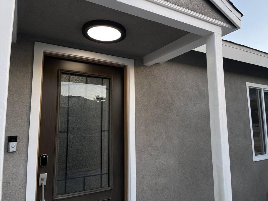 Holiday home Adorable 2br-2ba House With Ev & Free Parking And Family Friendly In Angeles