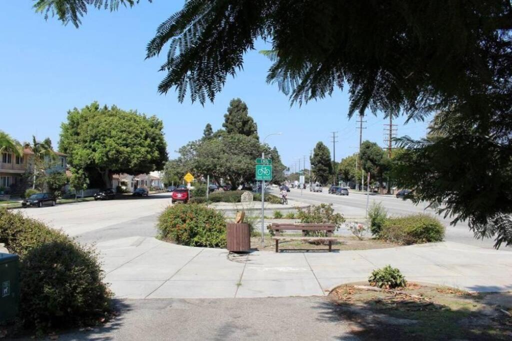 Adorable 2br-2ba House With Ev & Free Parking And Family Friendly In Angeles * Los Angeles