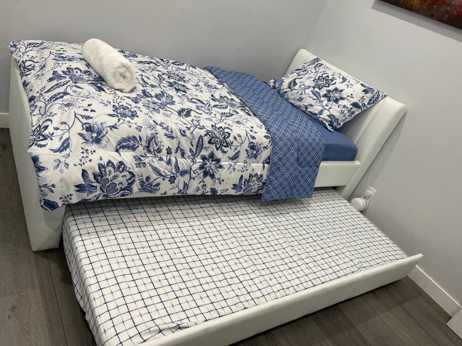 Adorable 2br-2ba House With Ev & Free Parking And Family Friendly In Angeles Los Angeles