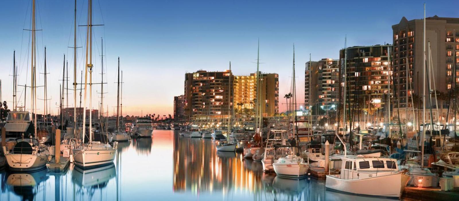 Hospedagem domiciliar Private & Bathroom In Shared Oceanfront Home, Marina Del Rey *