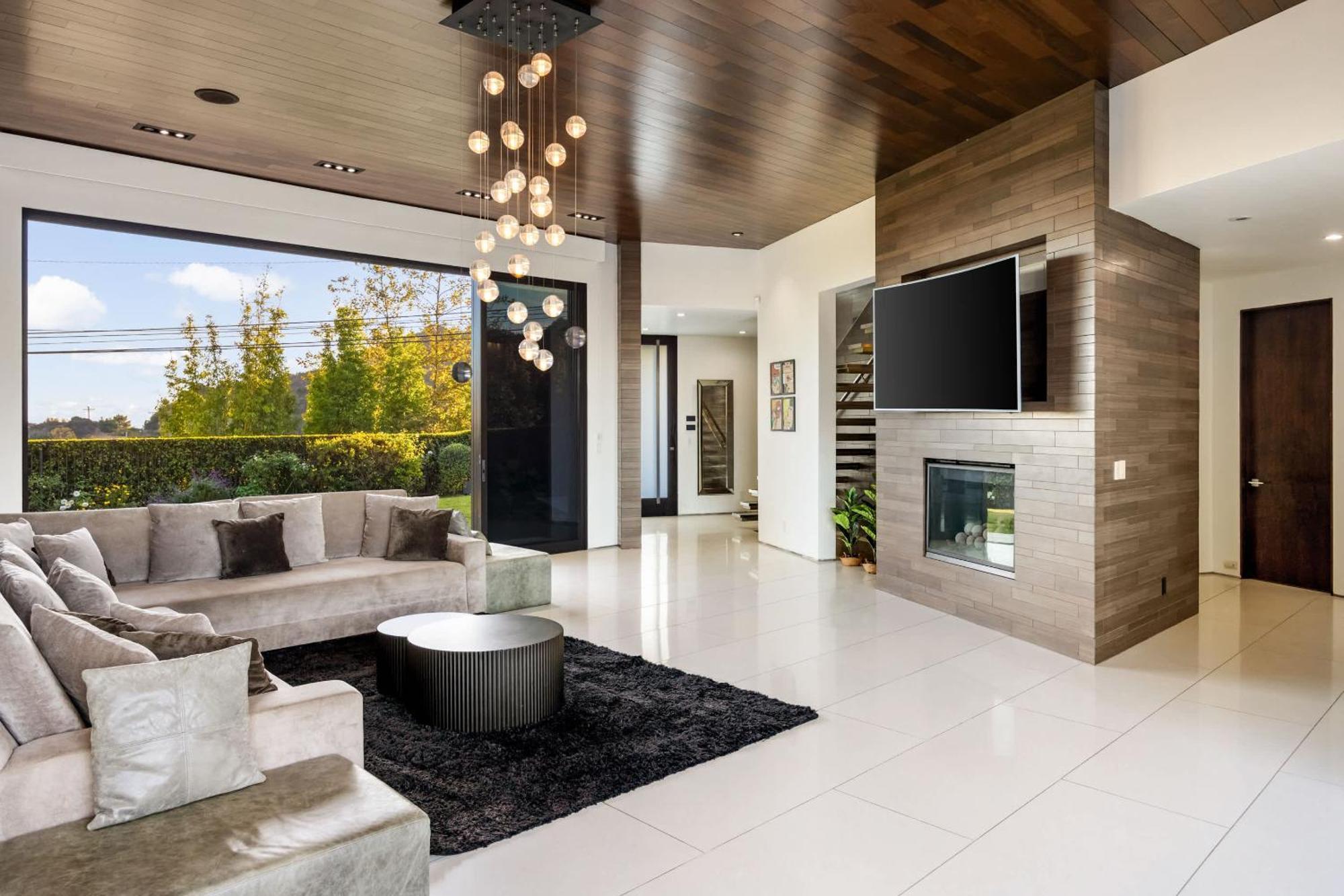 New Listing The Skyline By Colby & Conrad *