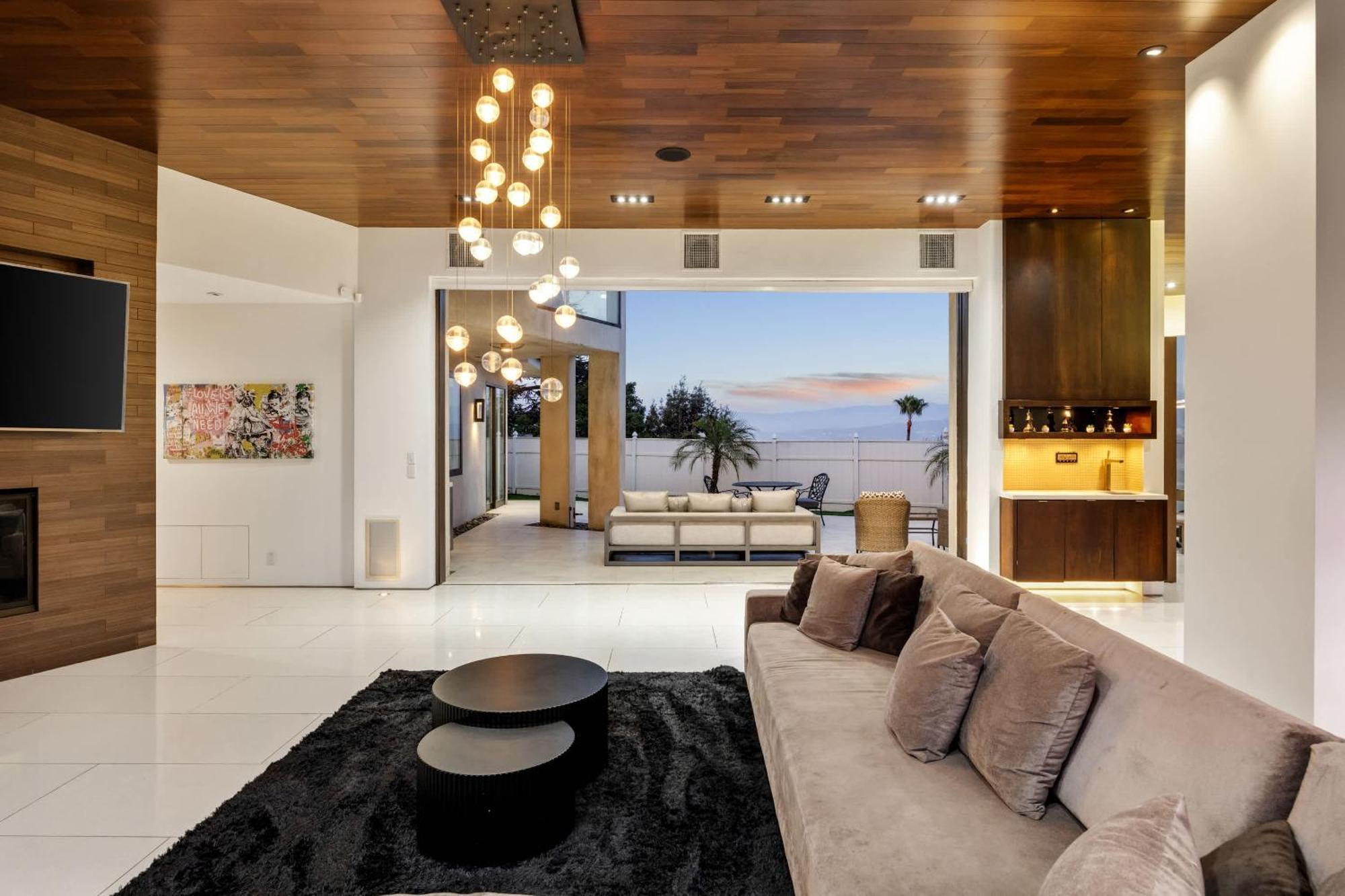 New Listing The Skyline By Colby & Conrad *