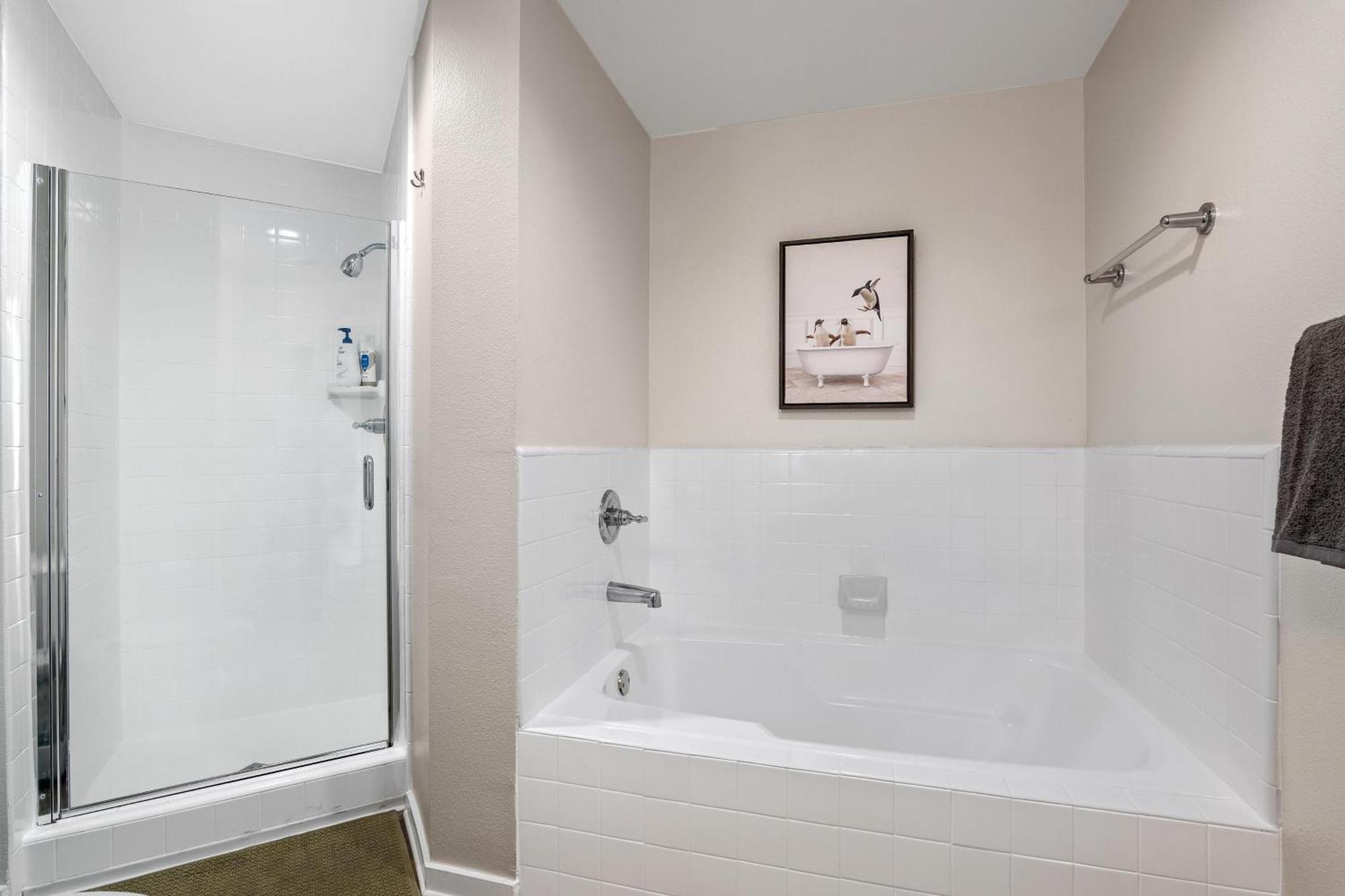 Apartment Coastal Bliss - Luxe 2br Retreat In Mdr - Venice - Sm Los Angeles
