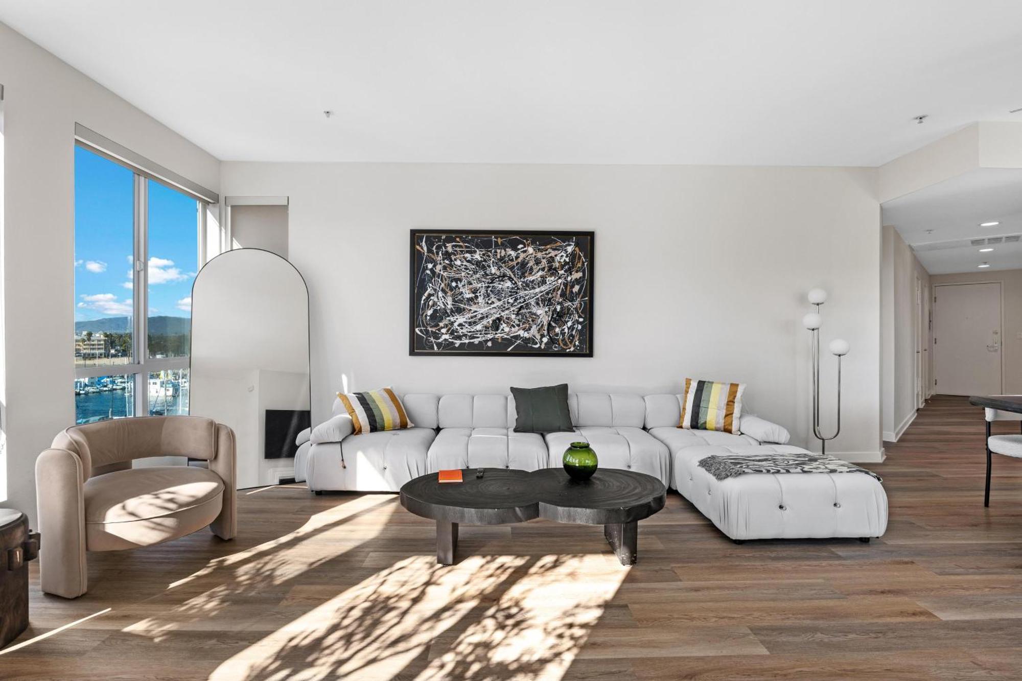 Apartment Coastal Bliss - Luxe 2br Retreat In Mdr - Venice - Sm *
