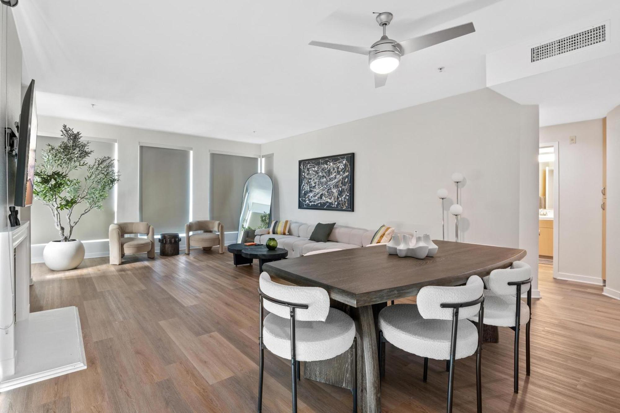 Apartment Coastal Bliss - Luxe 2br Retreat In Mdr - Venice - Sm