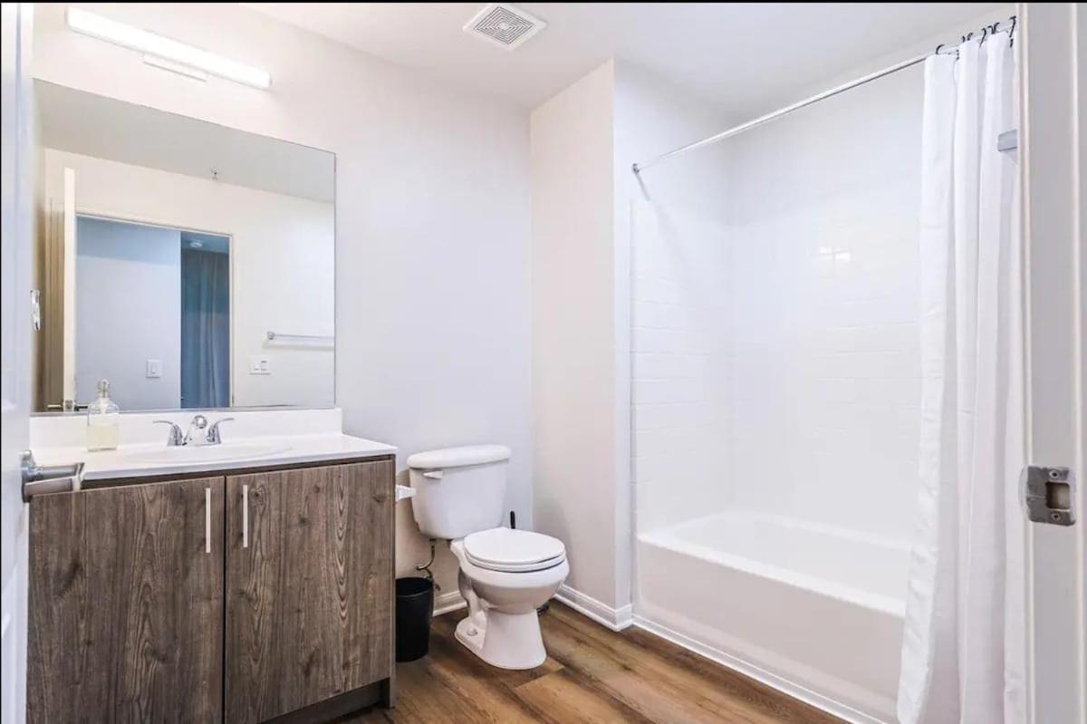For Everyone! Huge 4br Townhouse In Venice *