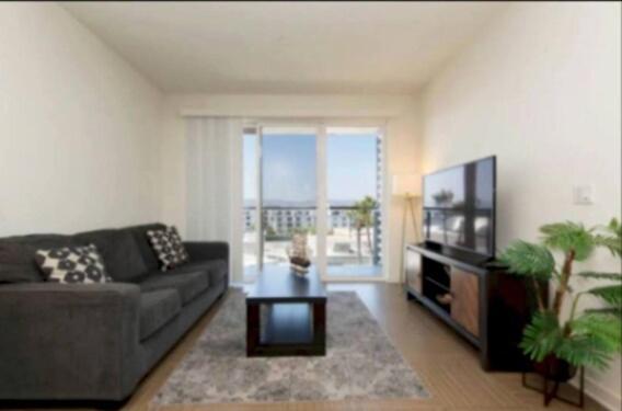 Stunning 2br Penthouse Patio & View Venice Mdr Apartment Los Angeles