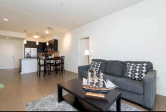 Stunning 2br Penthouse Patio & View Venice Mdr Apartment *