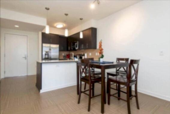 Apartment Stunning 2br Penthouse Patio & View Venice Mdr *