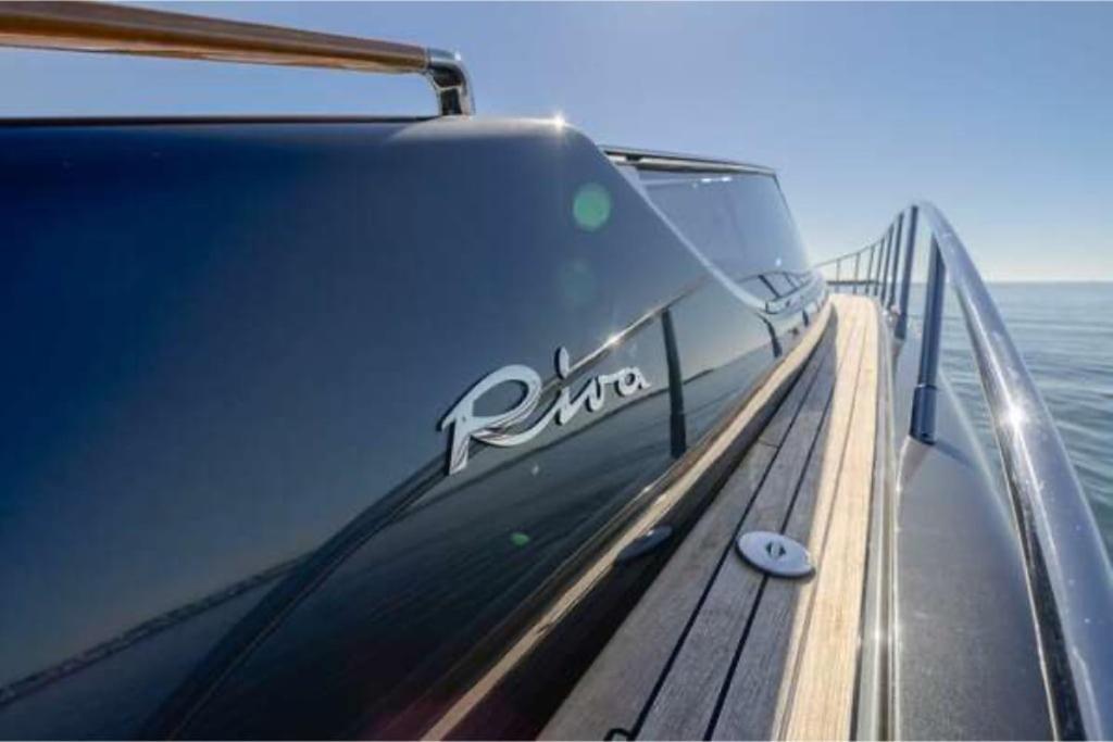 Riva Virtus 65 Yacht Trip W Captain Overnight 2812 * Los Angeles