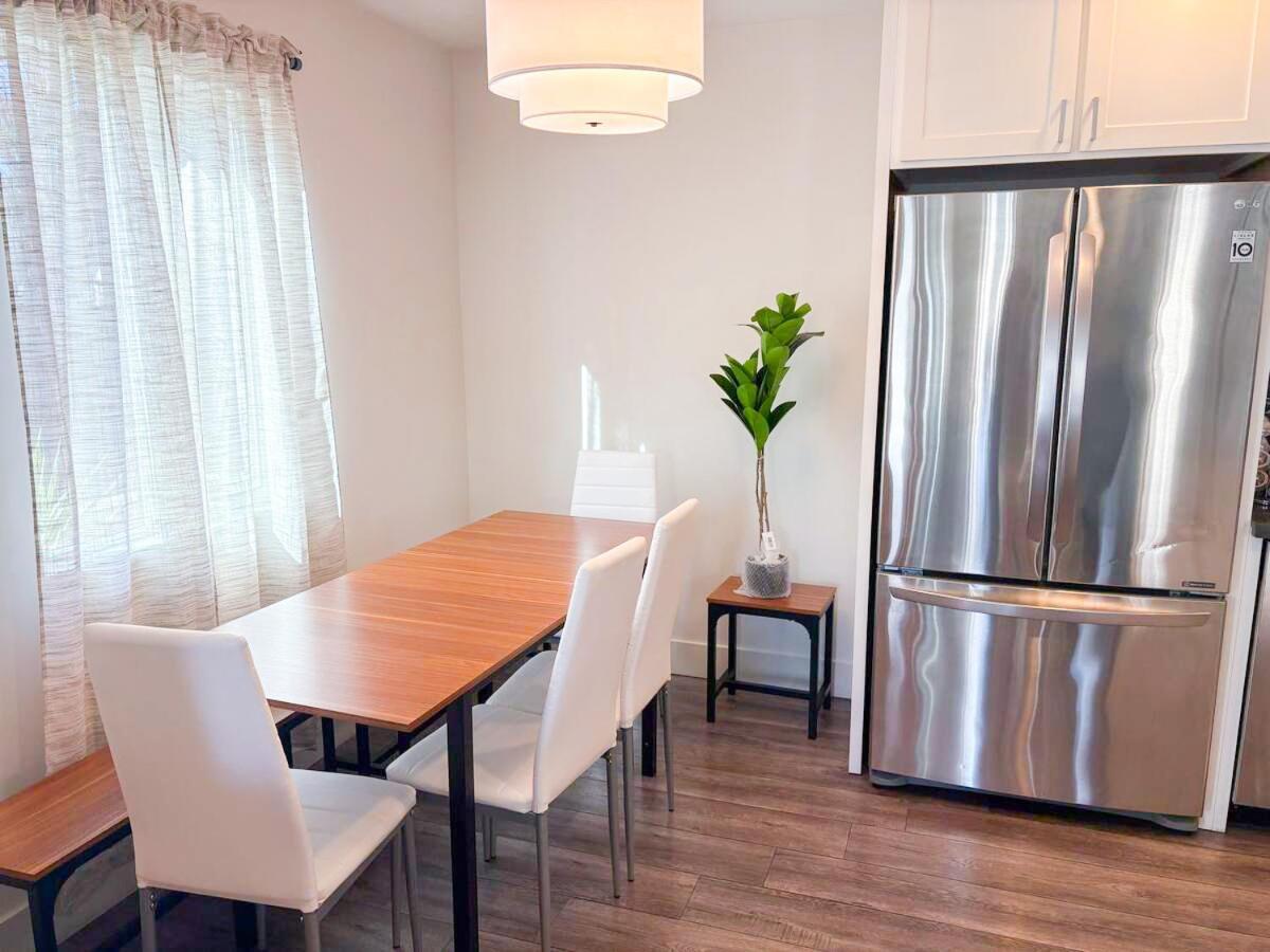 North Hollywood Apartment *