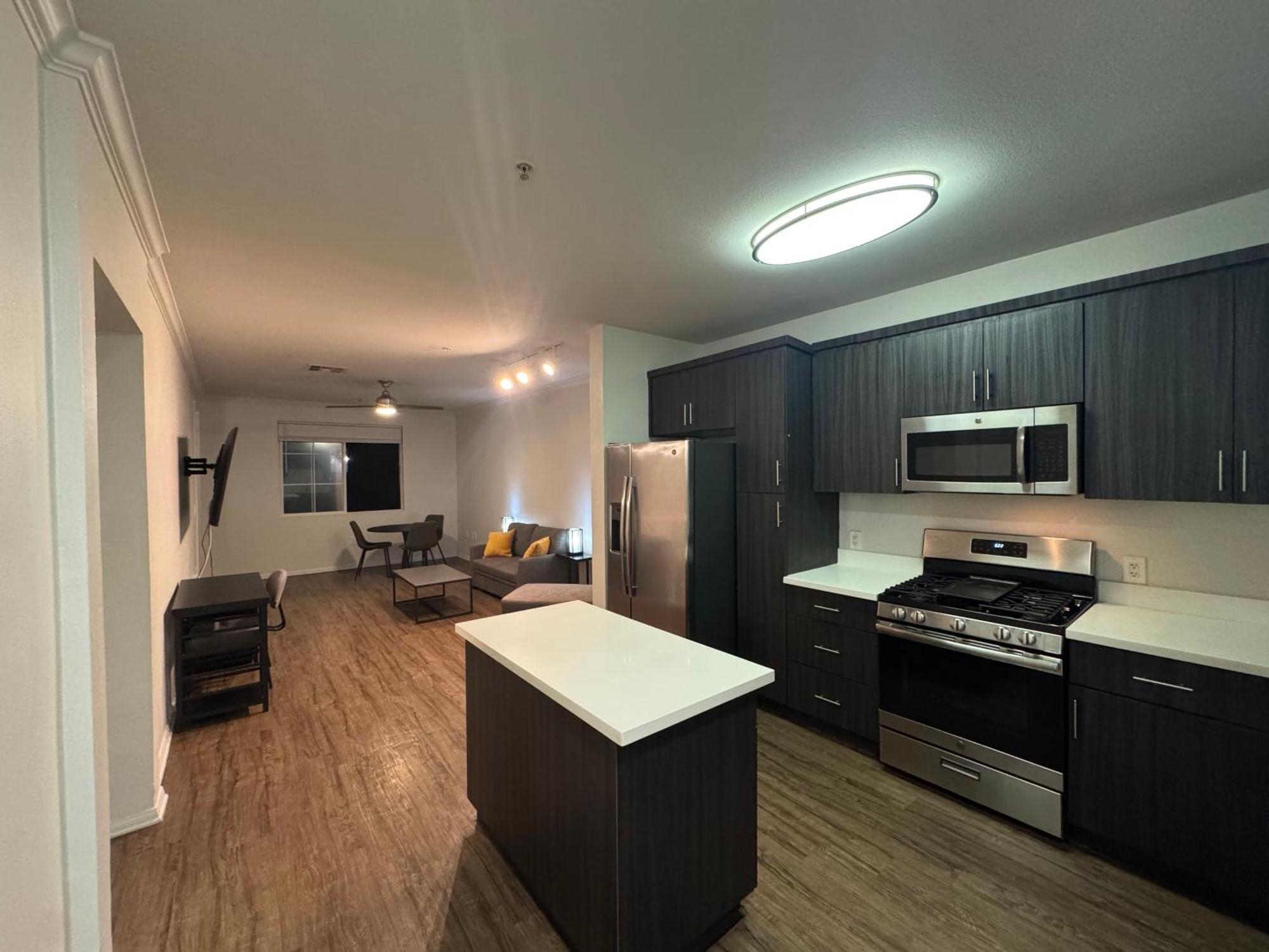 Mdr Apartment Los Angeles