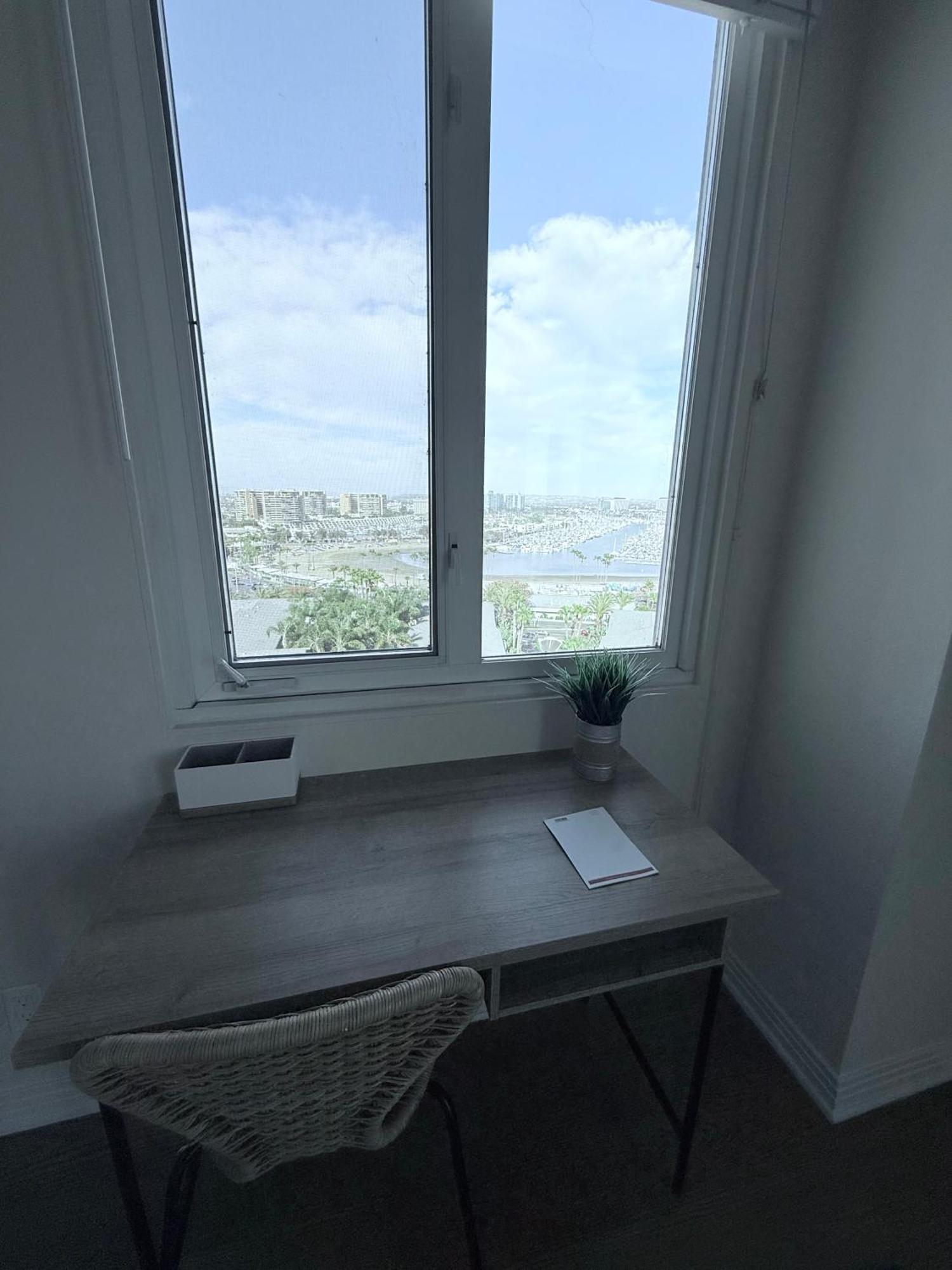 Marina Life: Smell The Sea, Feel The Breeze Apartment Los Angeles