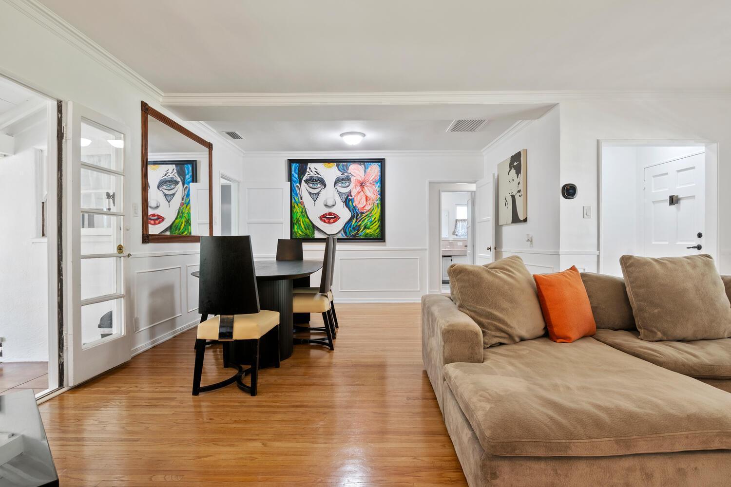 Villa Luxury Piano In Near Universal & Hollywood For 8