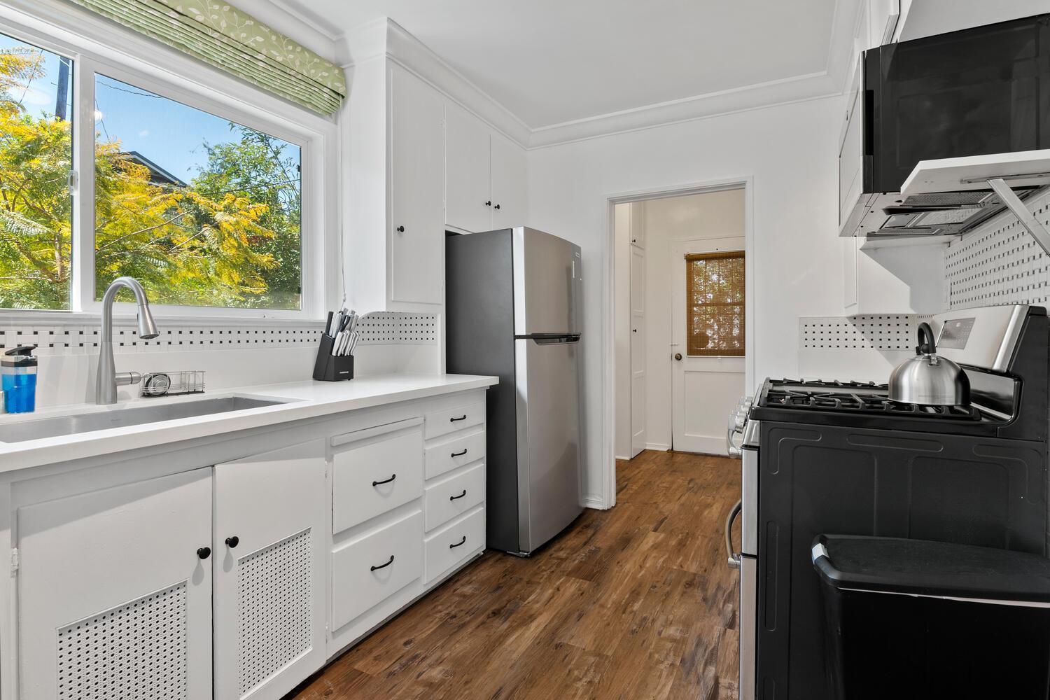 Luxury Piano In Near Universal & Hollywood For 8 Villa Los Angeles