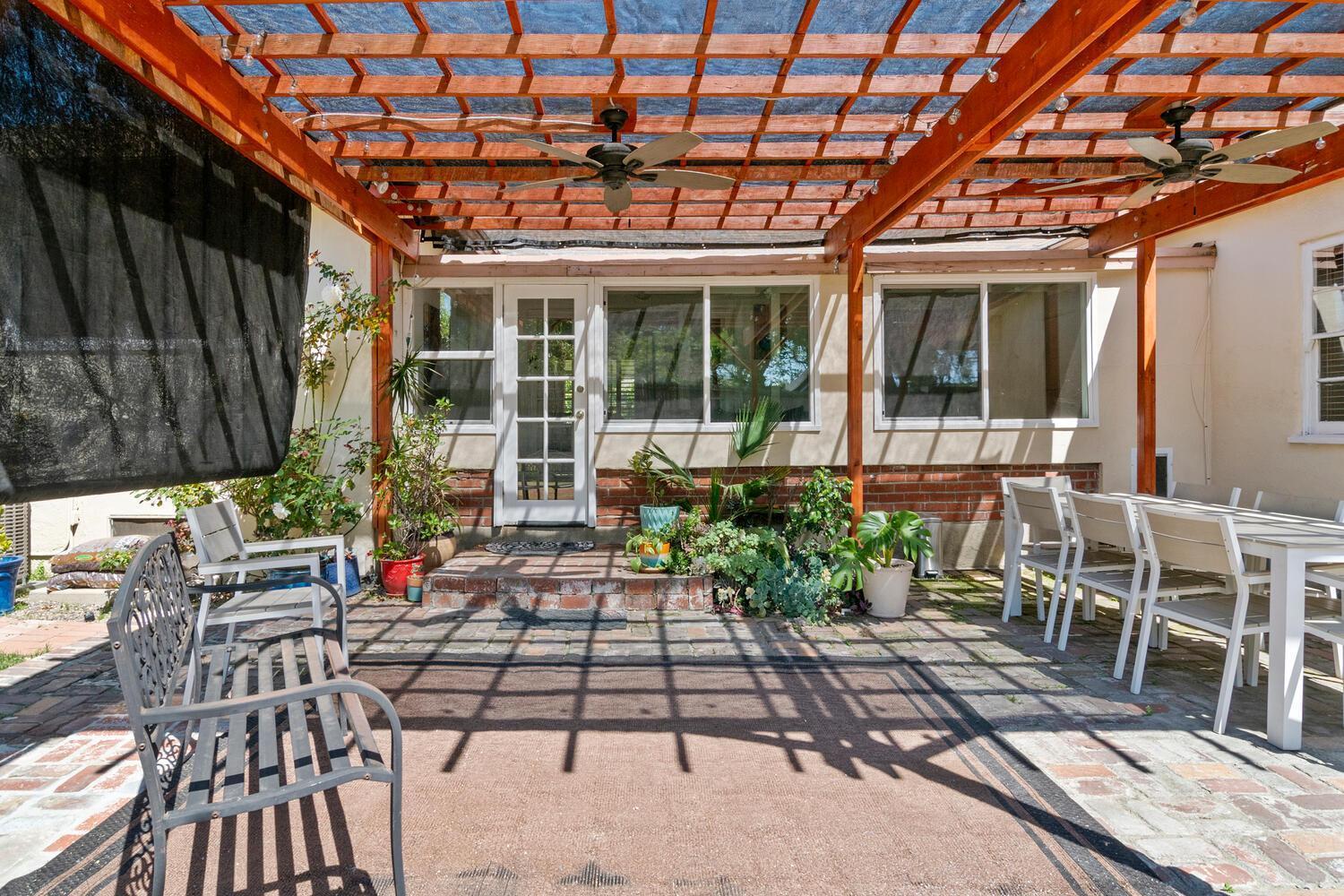 Villa Luxury Piano In Near Universal & Hollywood For 8 *