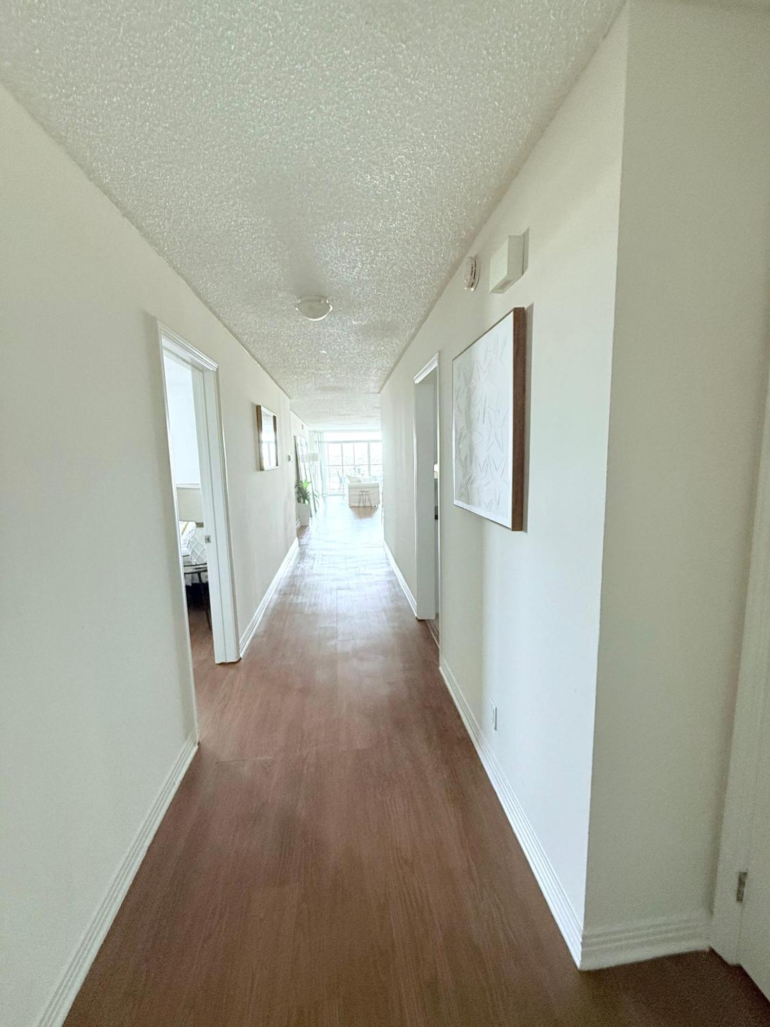 Marina Life: Smell The Sea, Feel The Breeze Apartment *