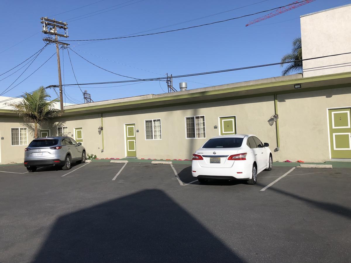Encore Motel